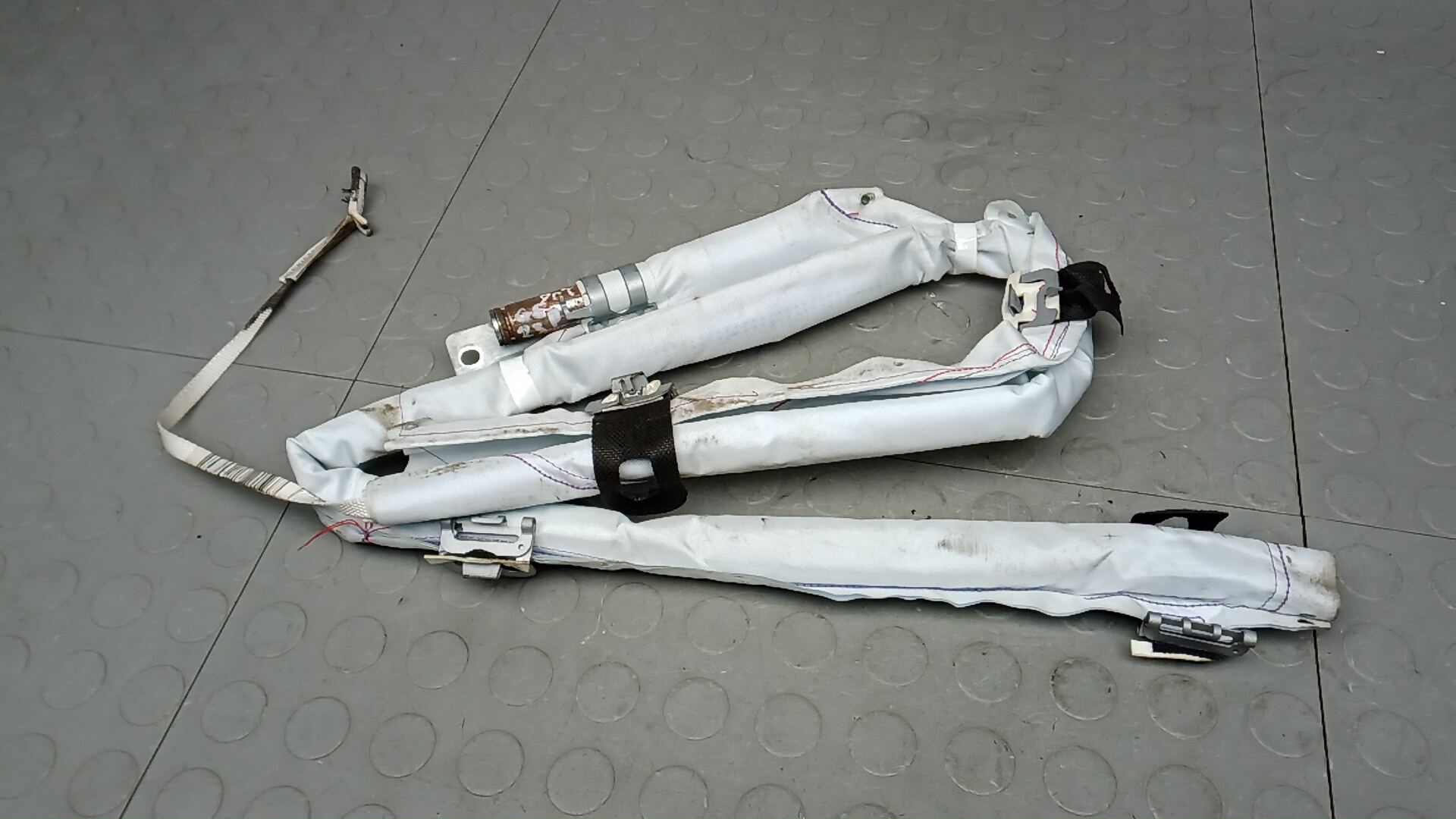 Подушка безопасности боковая (шторка)