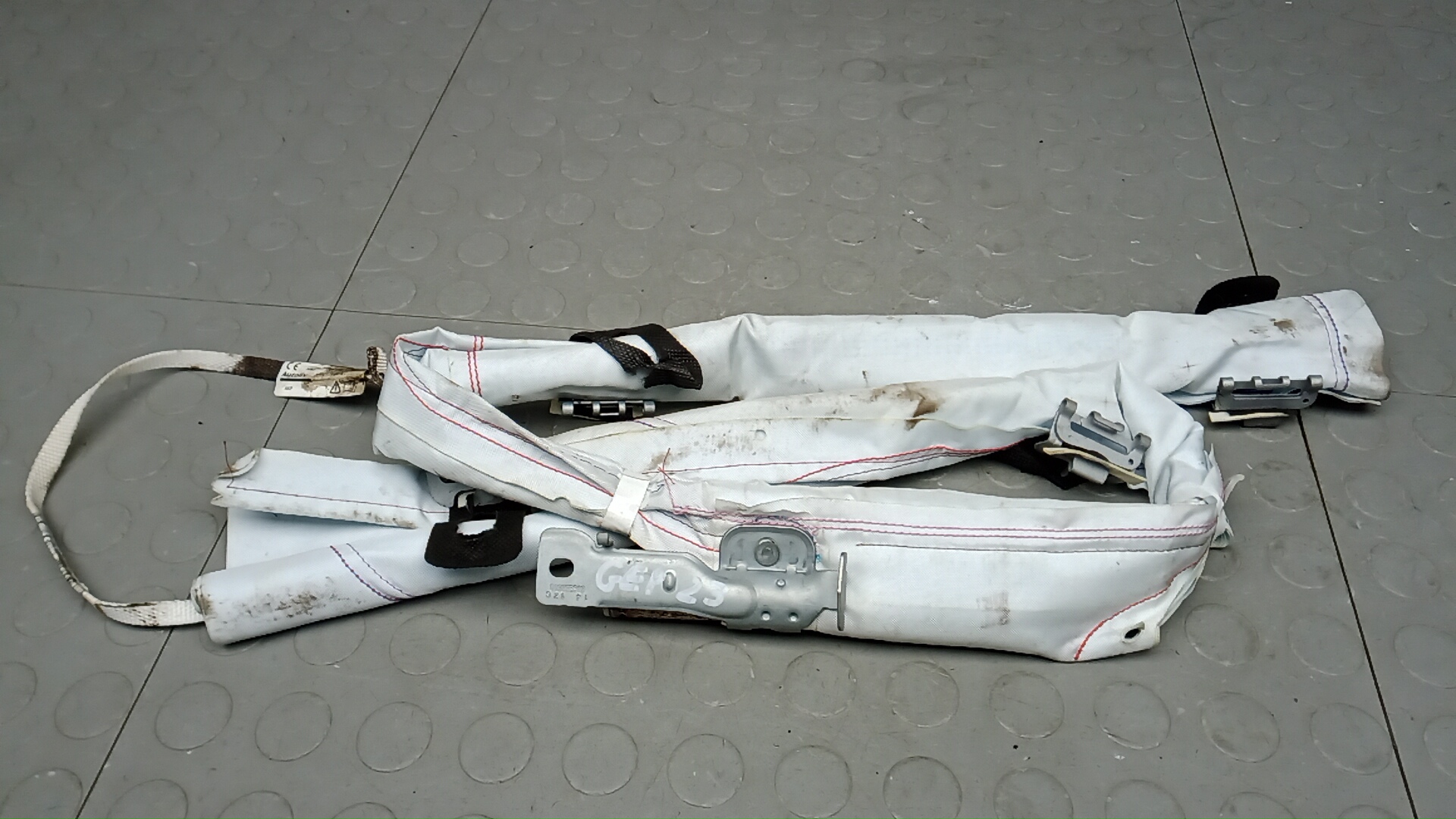 Подушка безопасности боковая (шторка)