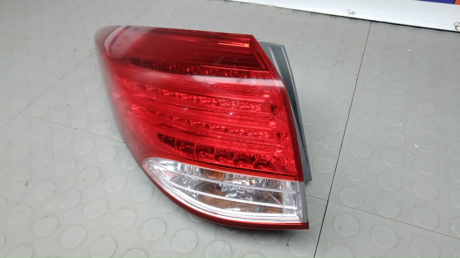 Фонарь задний левый