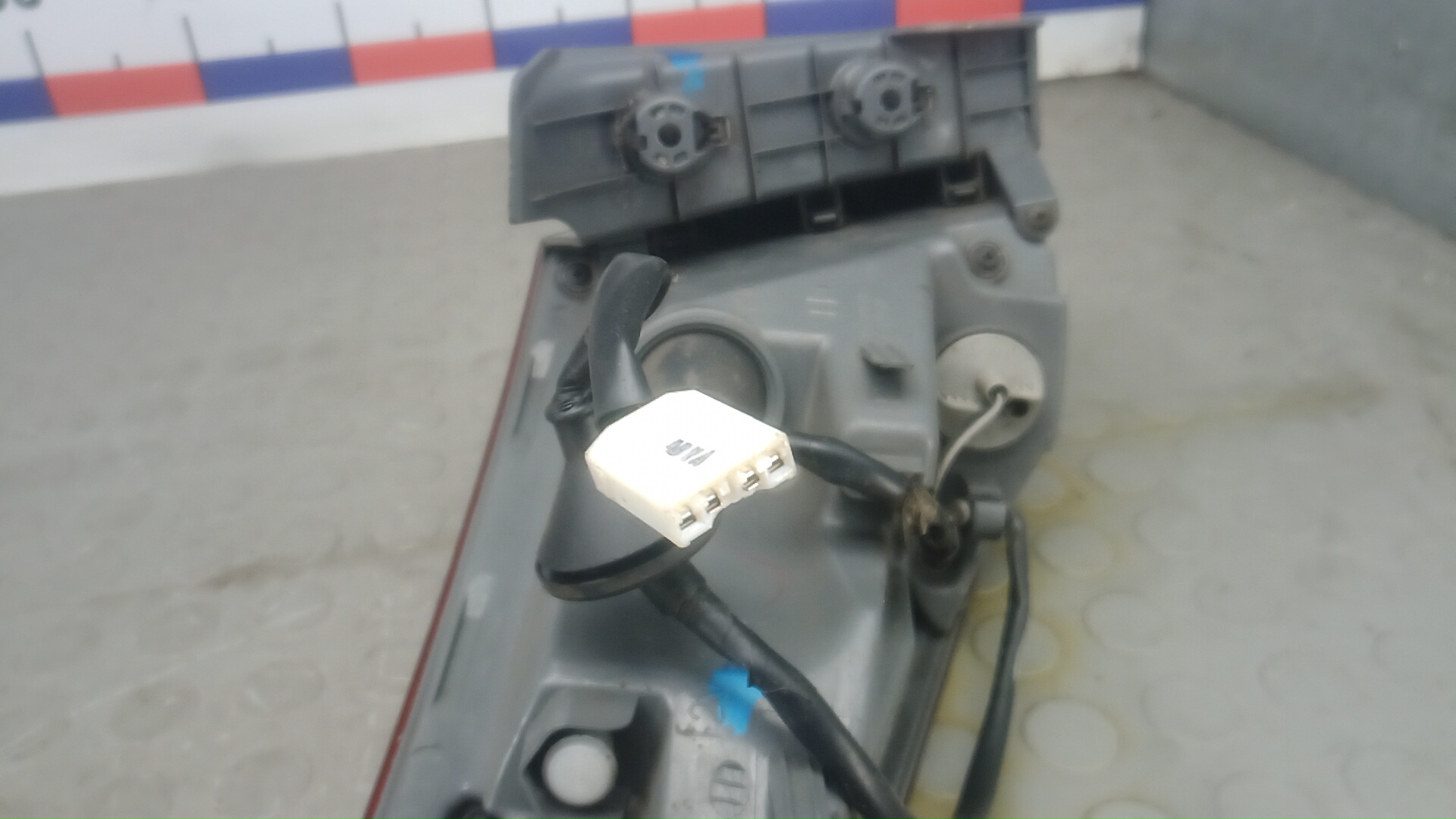 Фонарь задний правый