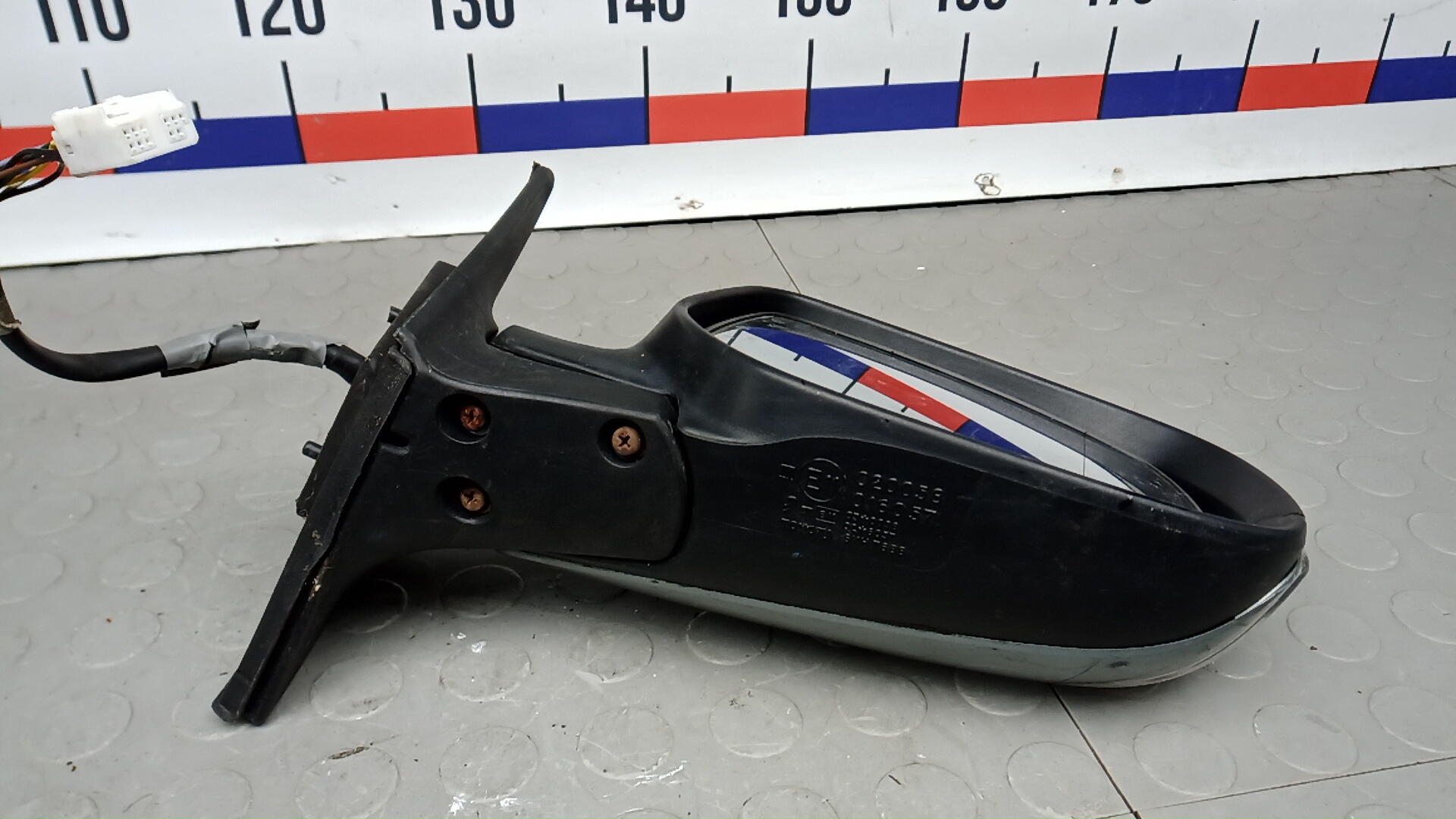 Зеркало правое электрическое