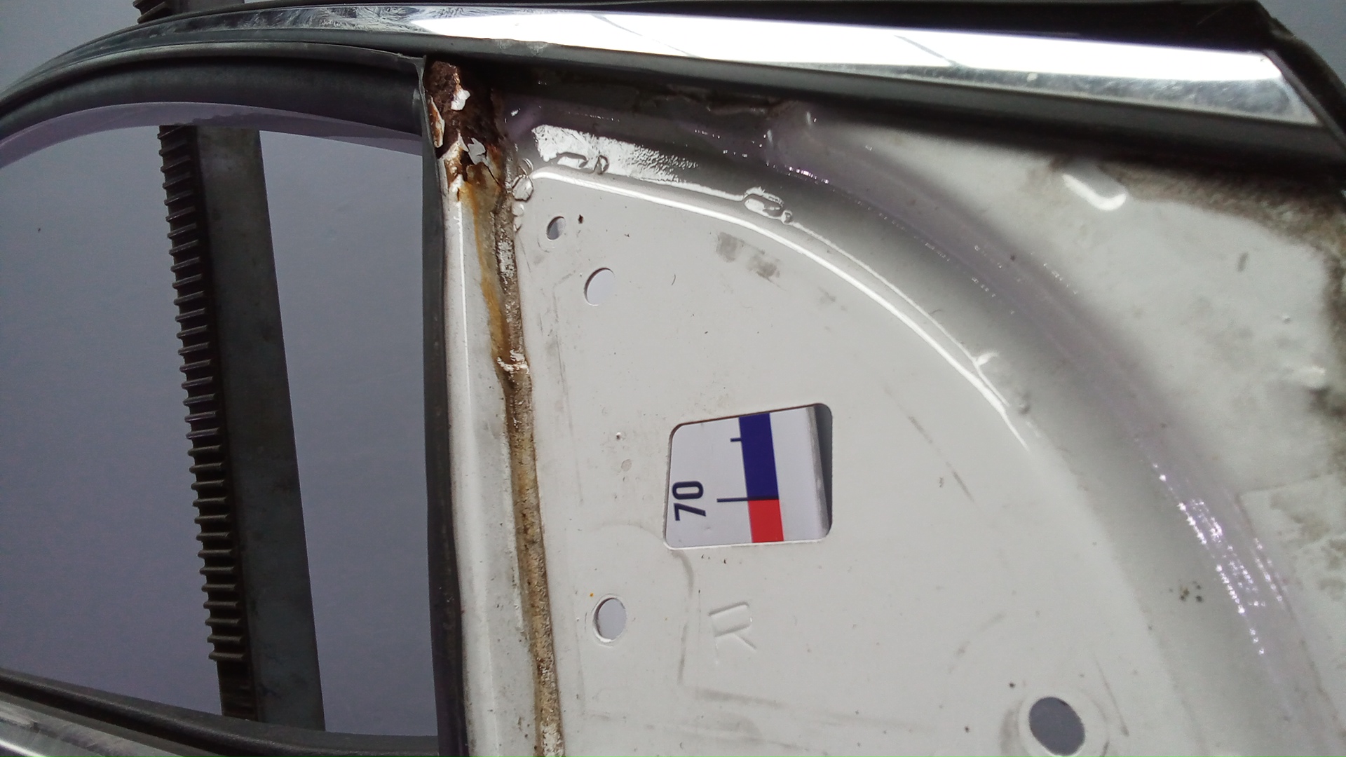 Дверь передняя правая