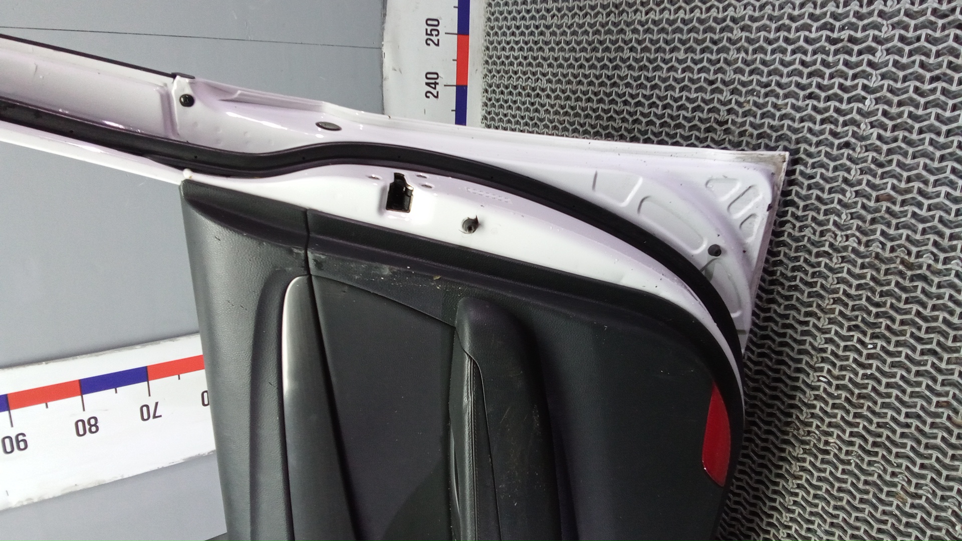 Дверь передняя правая