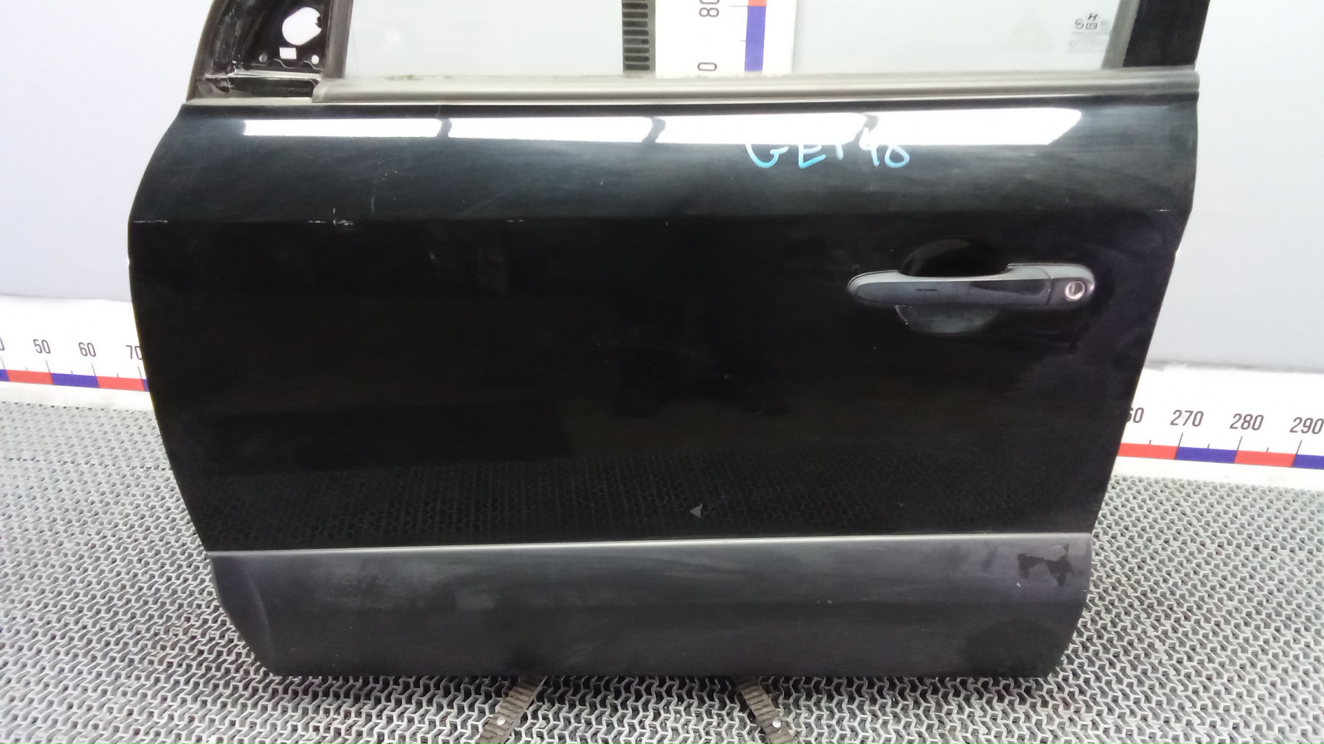 Дверь передняя левая