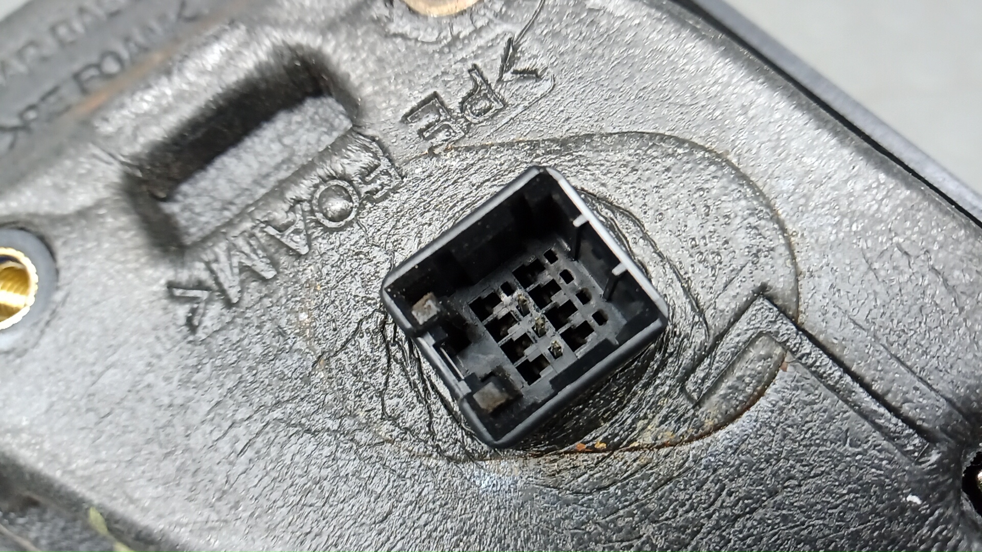 Зеркало левое электрическое