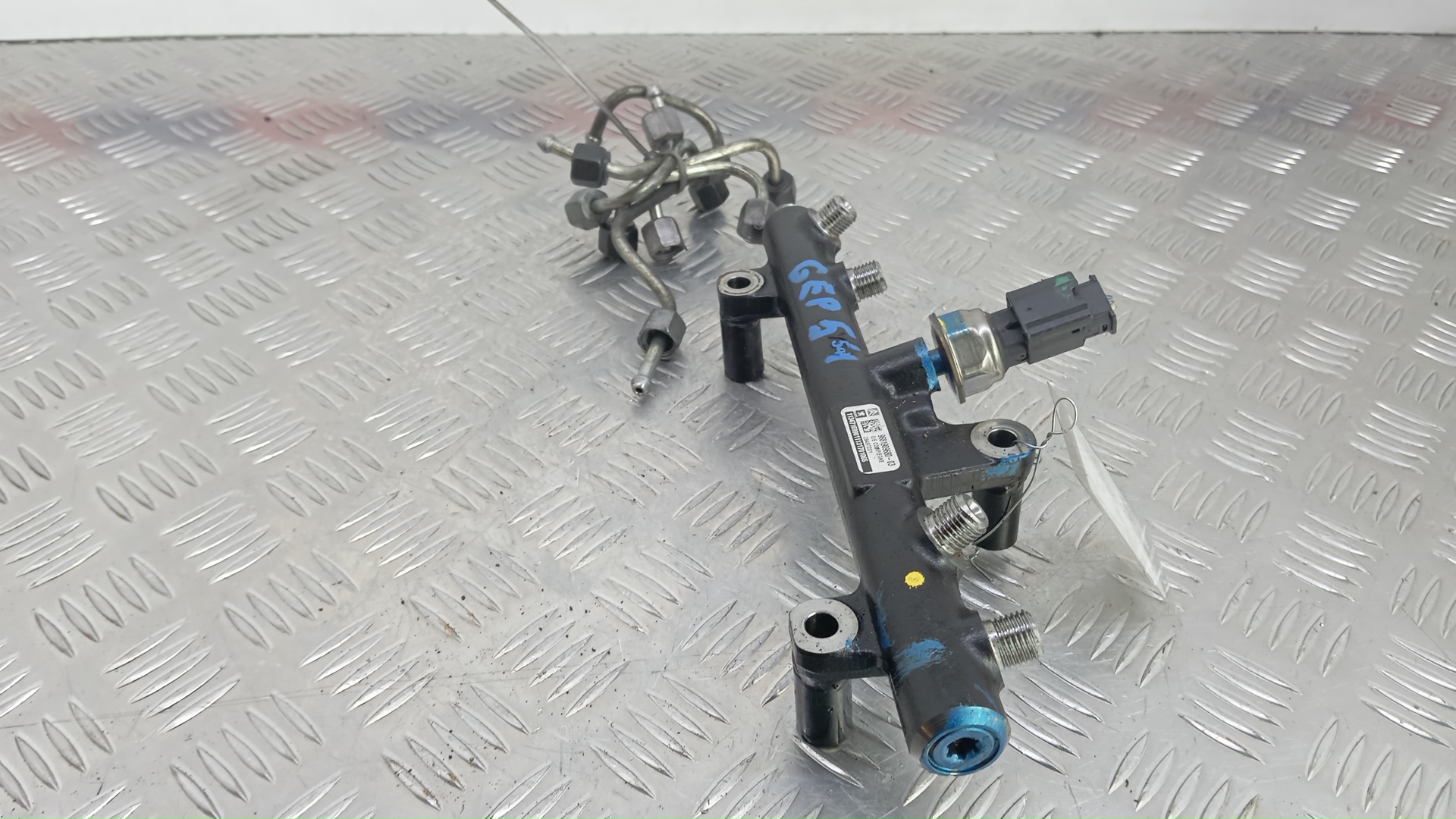 Рейка топливная (рампа)