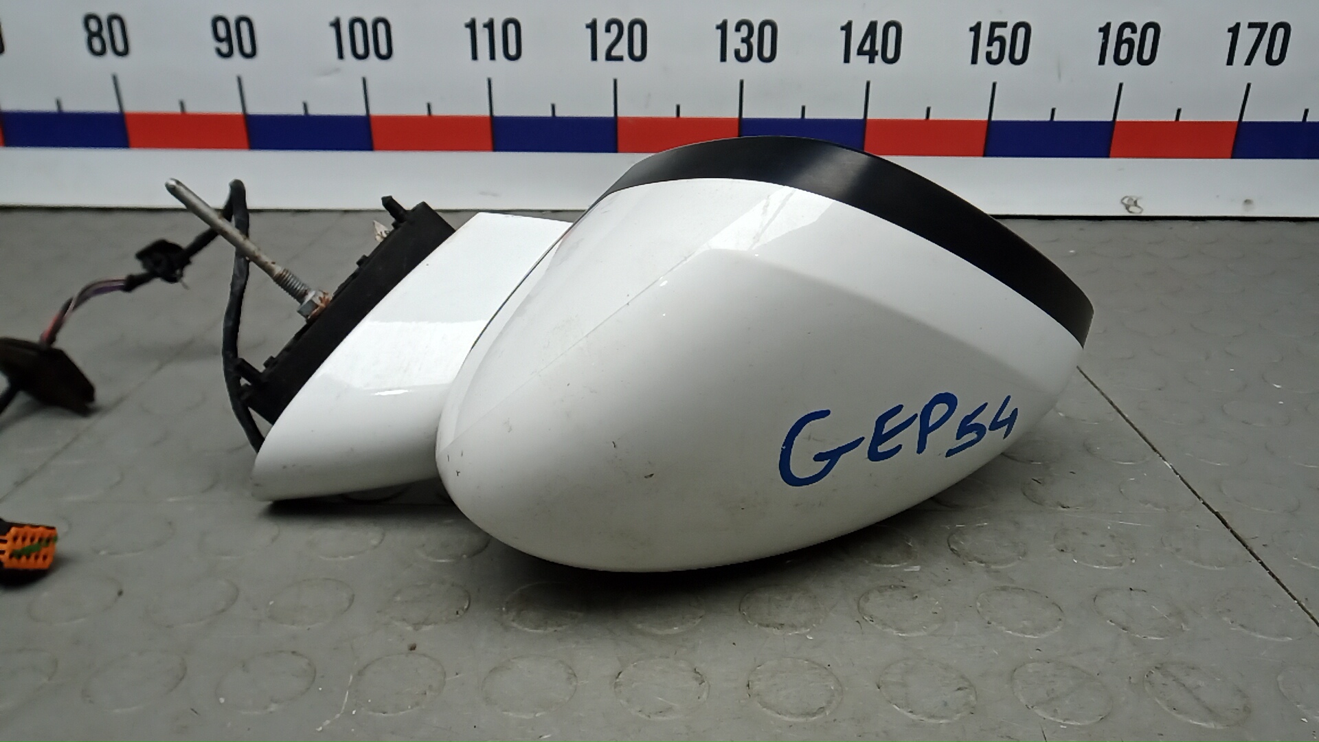 Зеркало левое электрическое