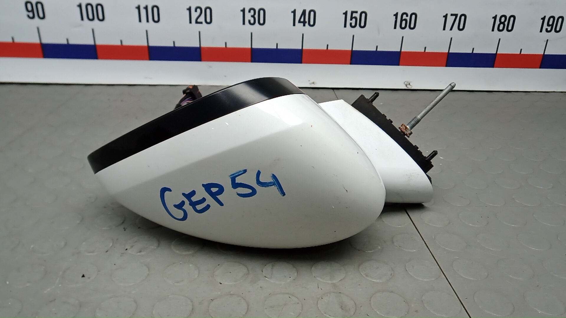 Зеркало правое электрическое