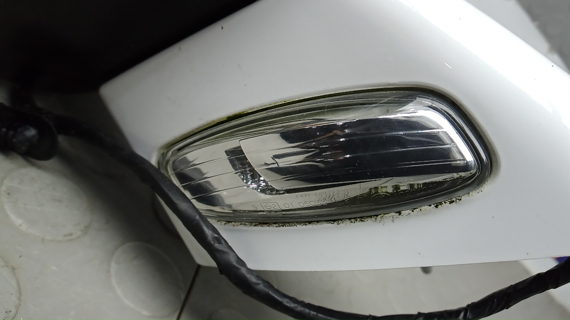 Зеркало правое электрическое