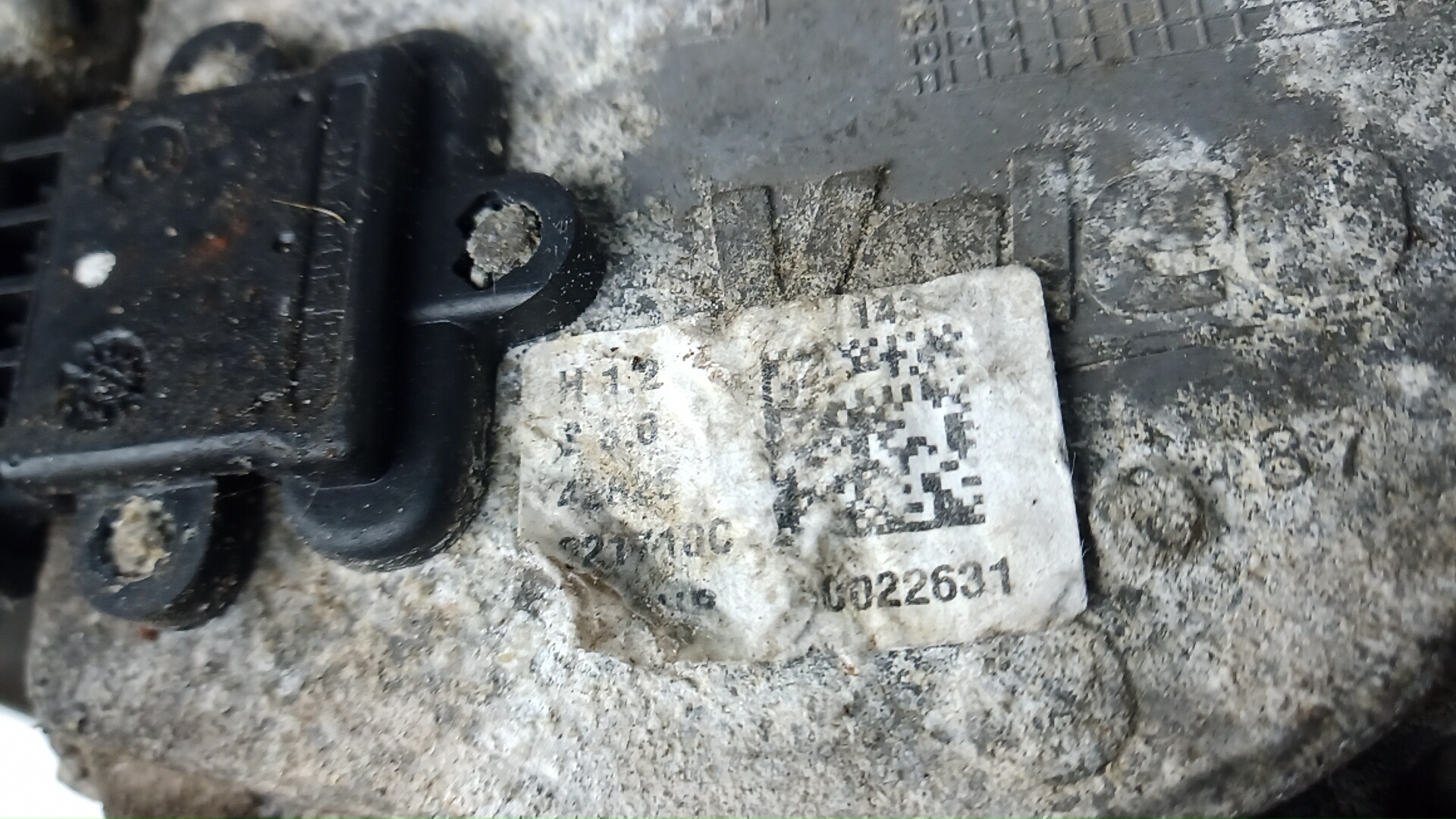 Моторчик стеклоочистителя передний