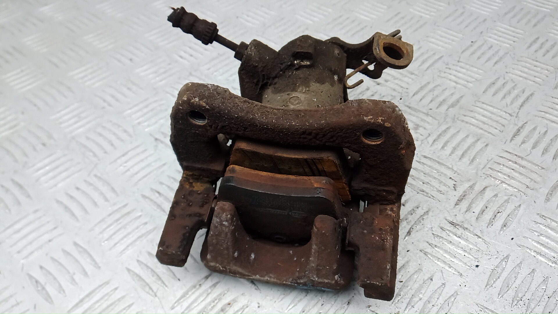 Суппорт задний правый