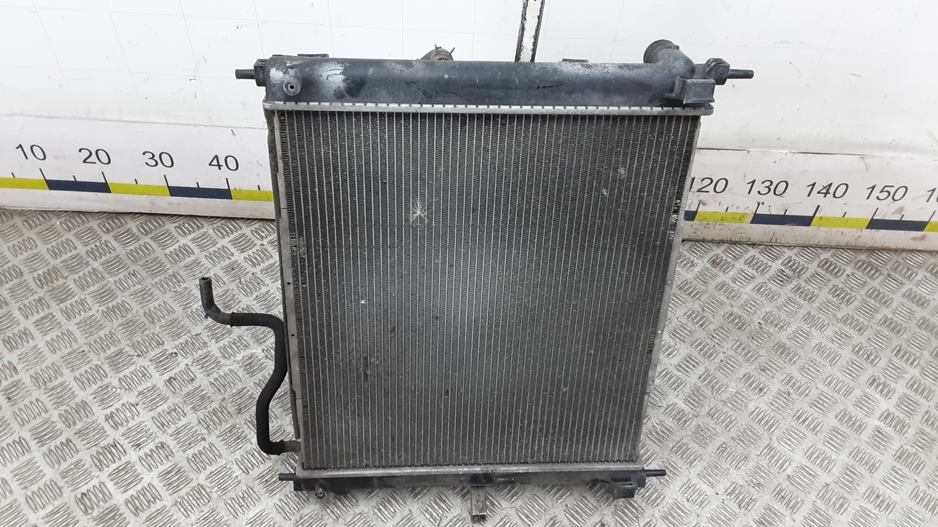 Радиатор охлаждения двигателя основной