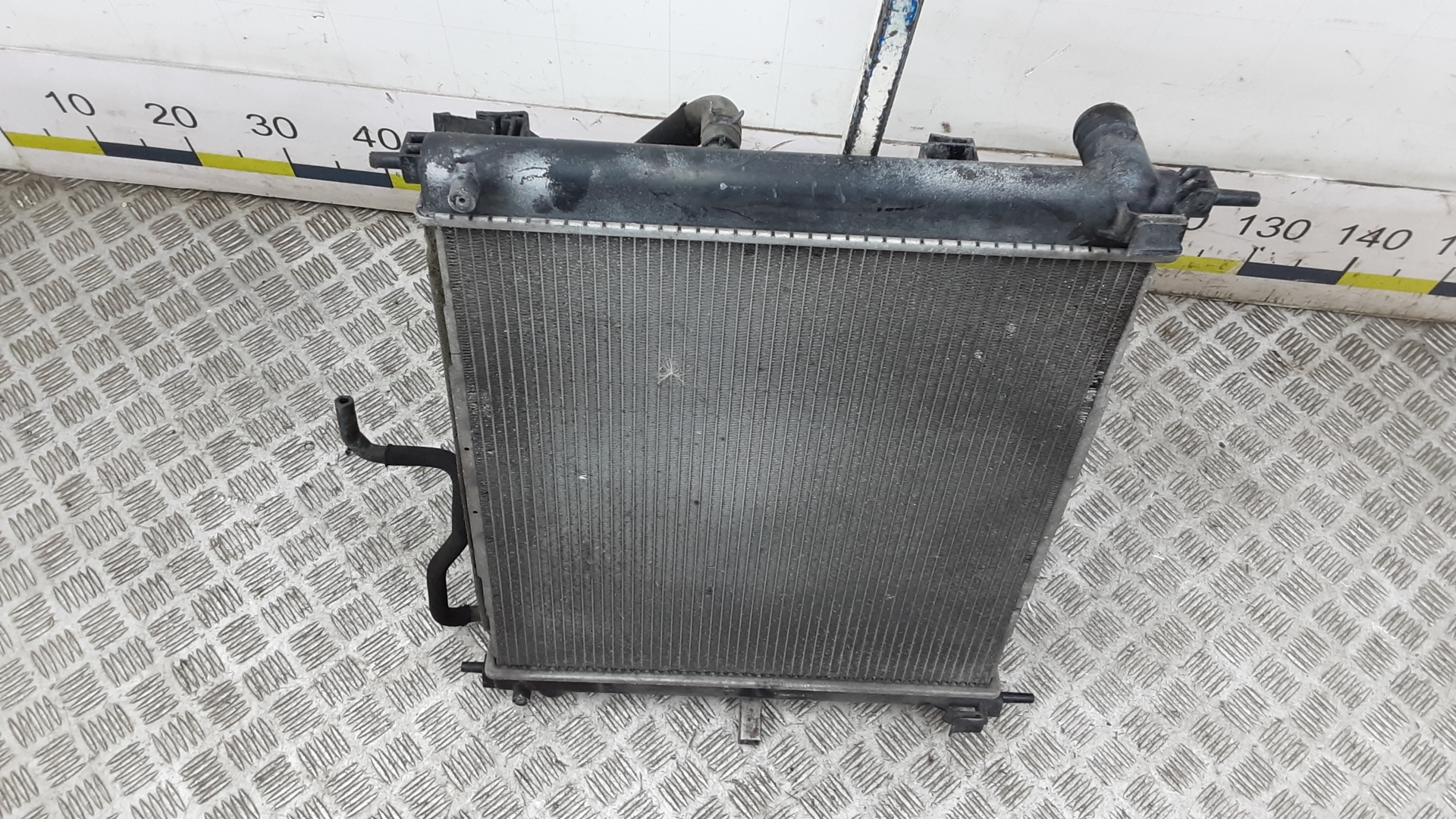 Радиатор охлаждения двигателя основной