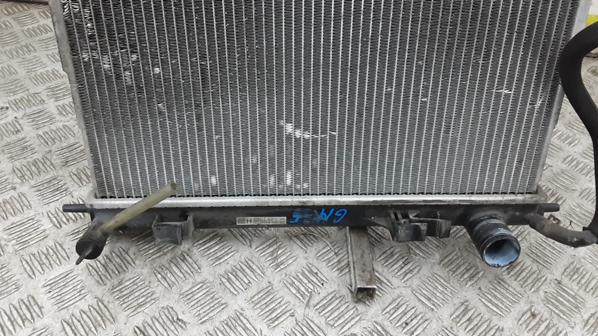 Радиатор охлаждения двигателя основной