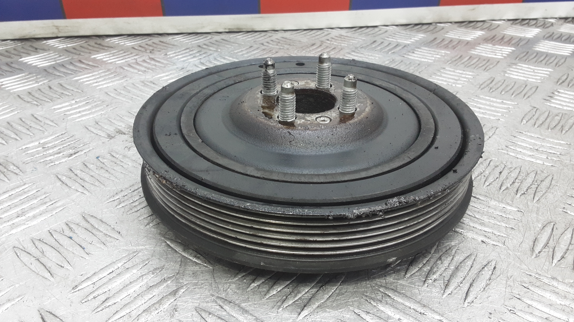 Шкив коленвала