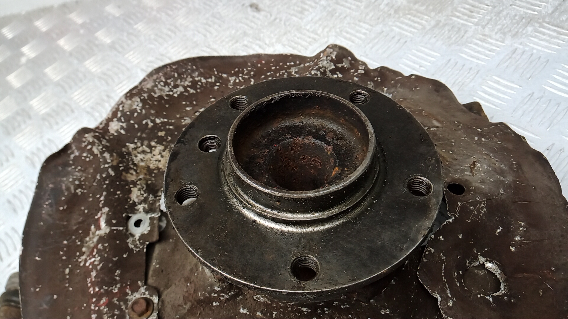 Ступица передняя