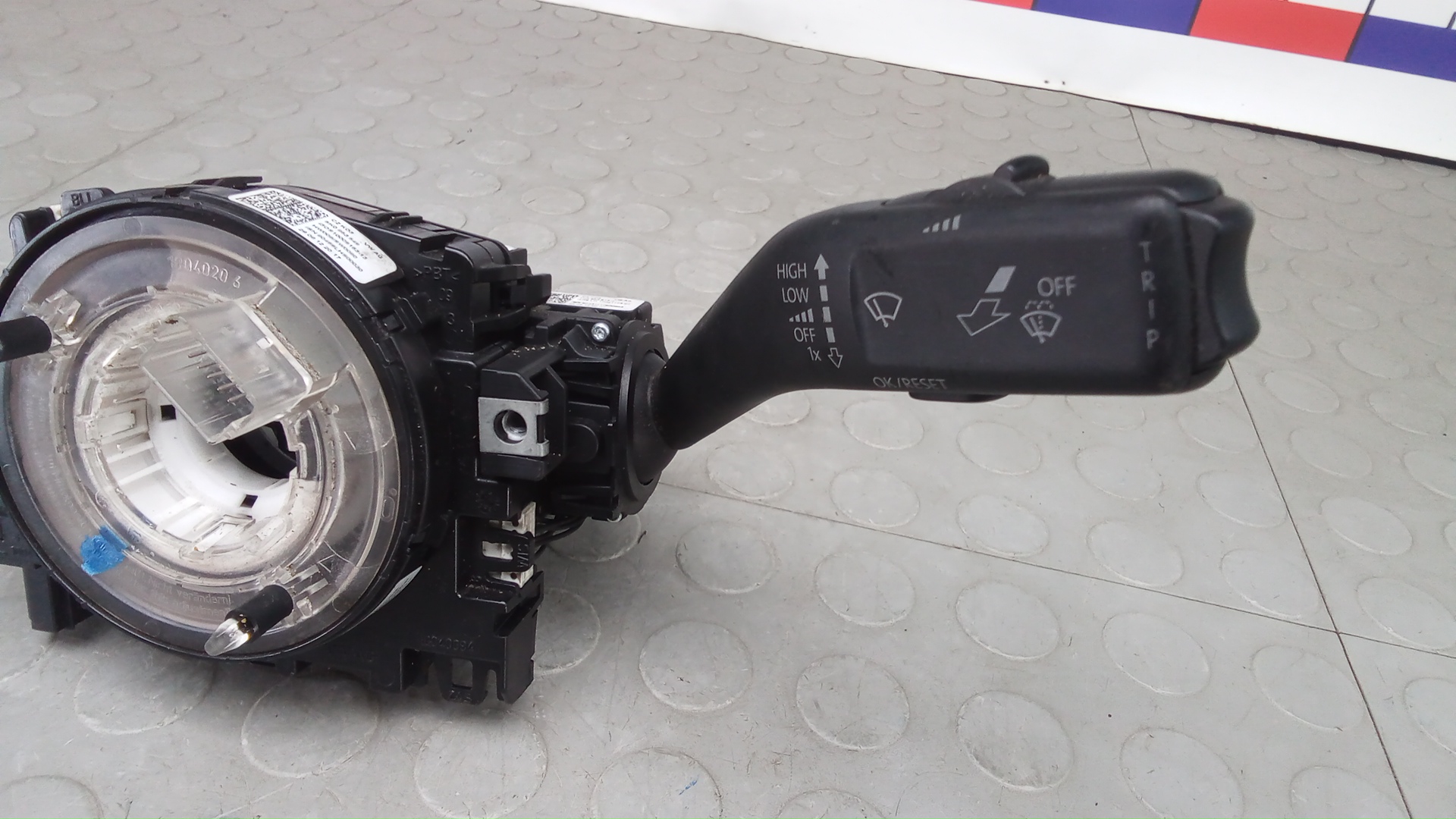 Переключатель подрулевой