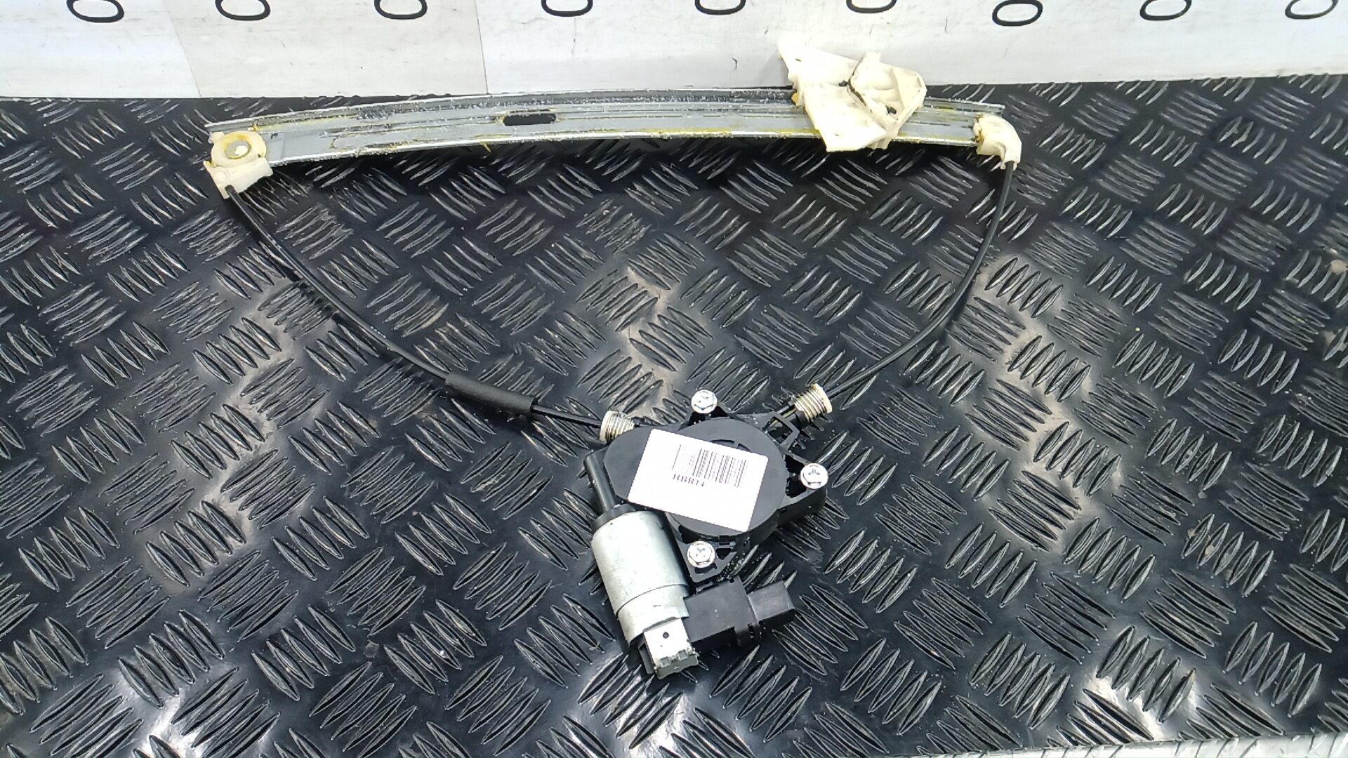 Стеклоподъемник электр. передний левый