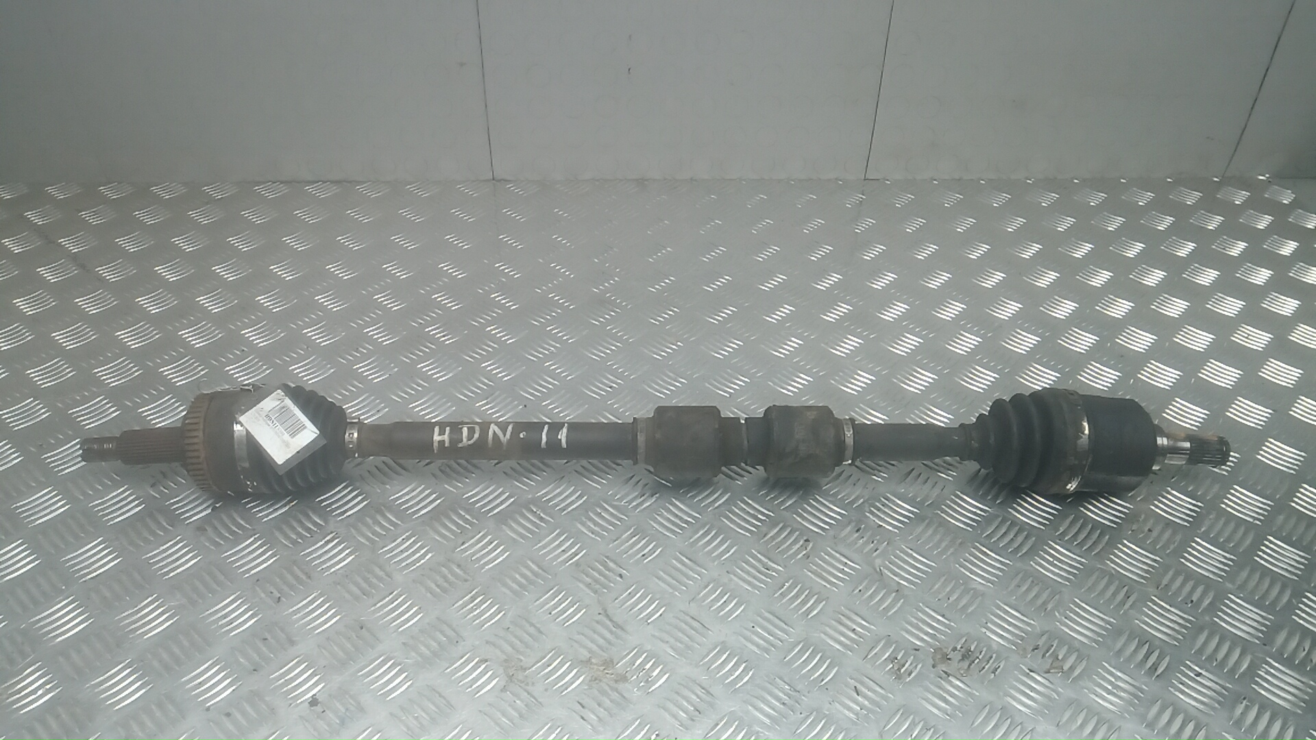 Полуось передняя правая