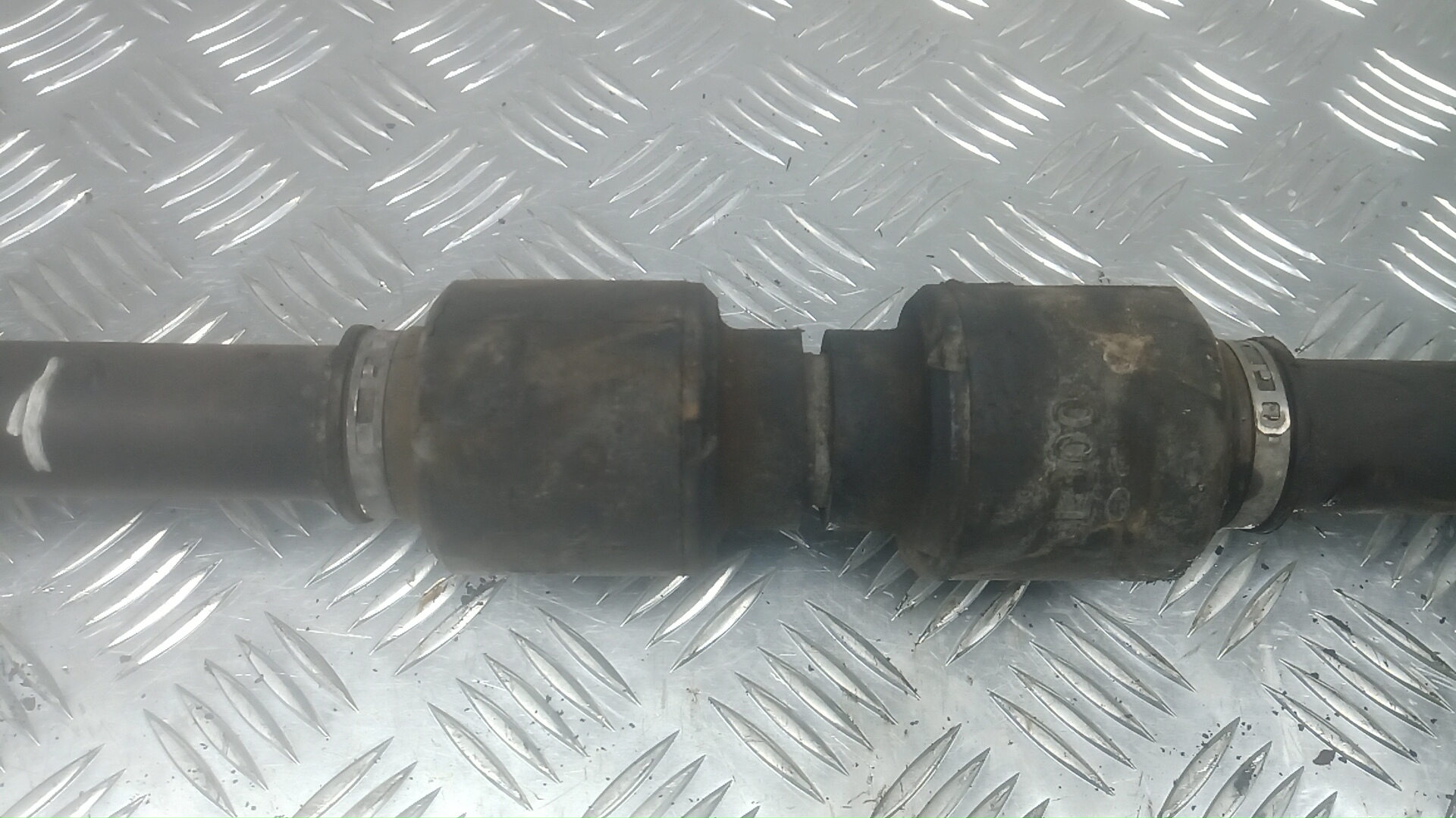 Полуось передняя правая