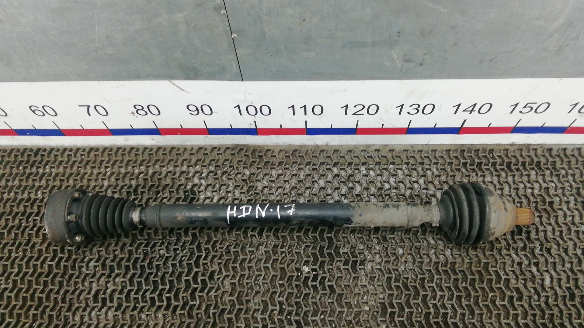 Полуось передняя правая