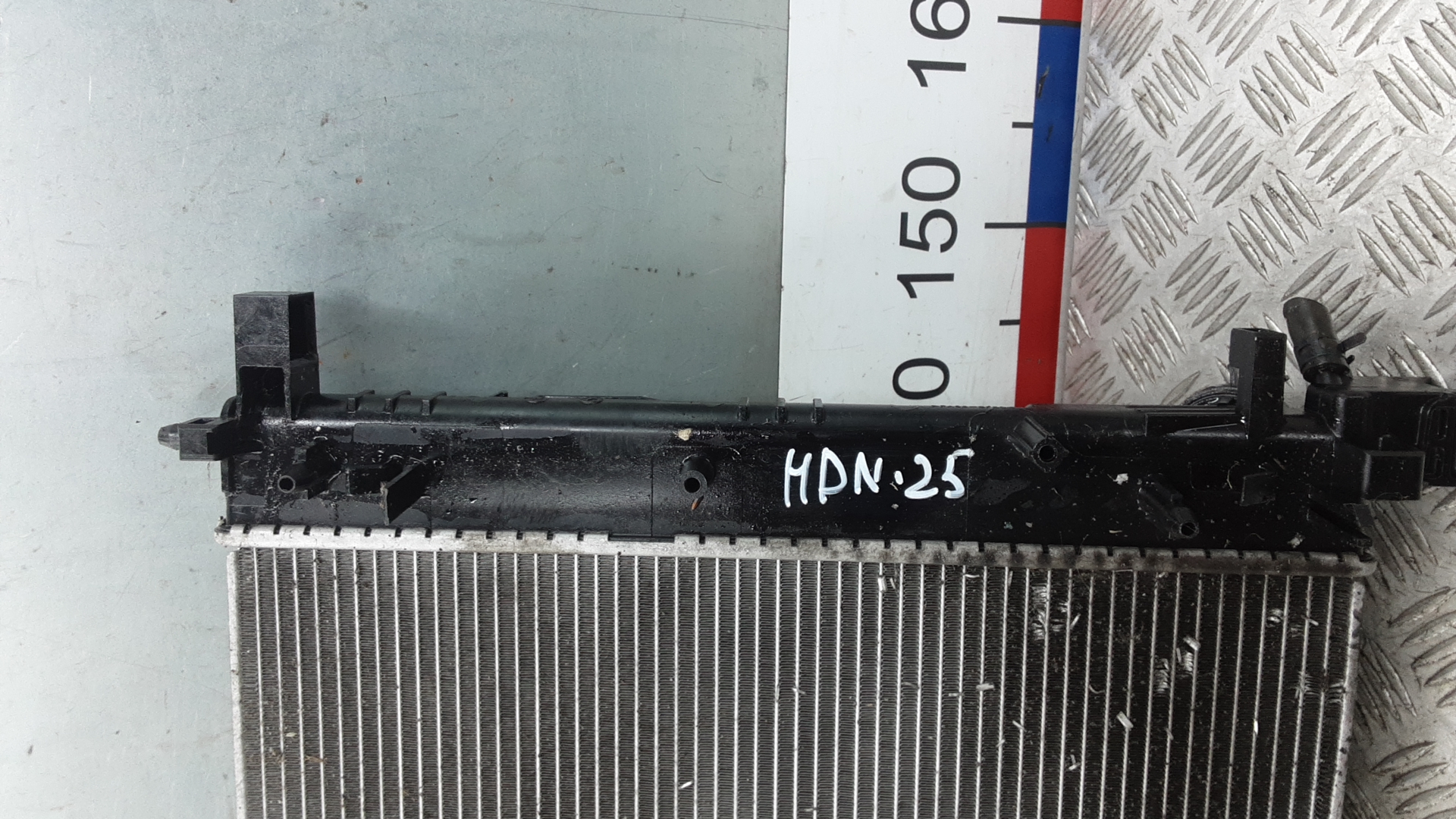 Радиатор охлаждения двигателя основной