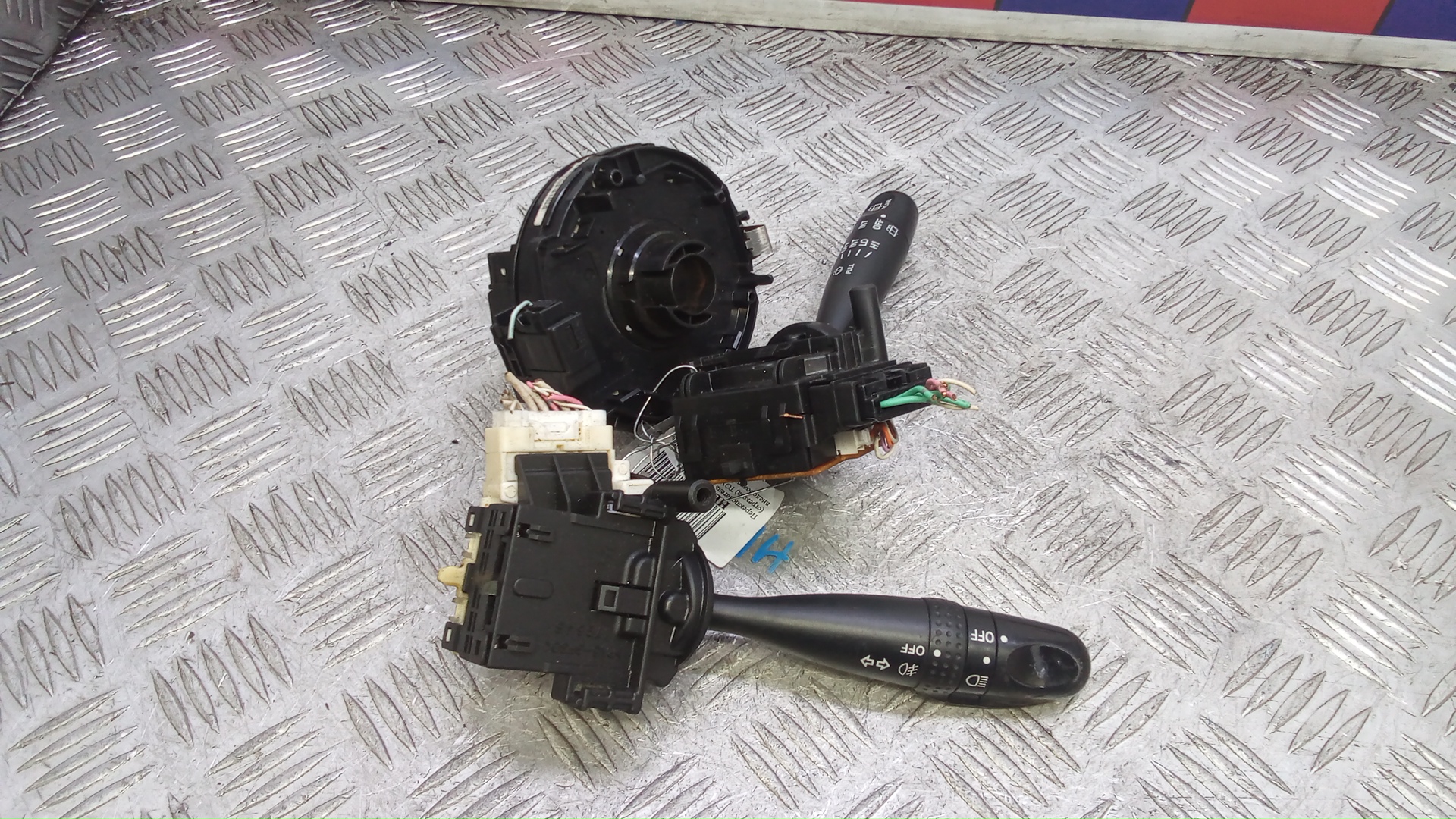 Переключатель подрулевой