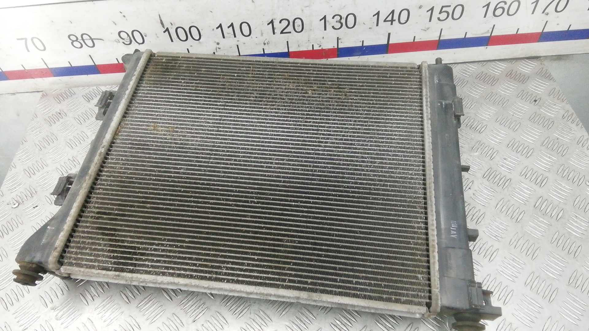 Радиатор охлаждения двигателя основной