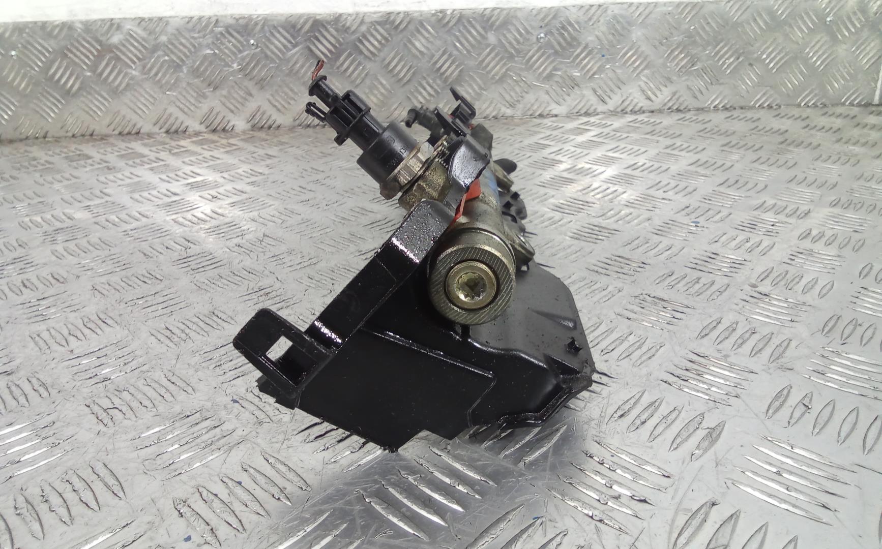 Рейка топливная (рампа)