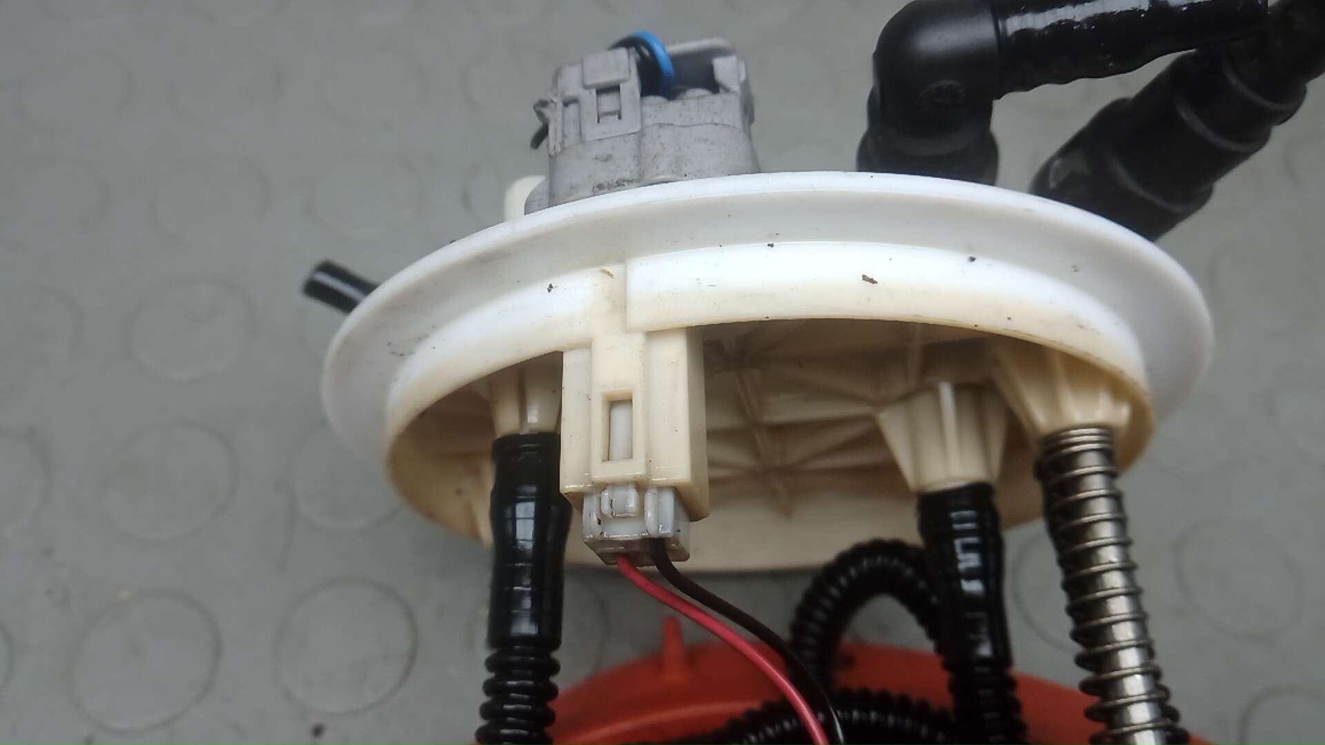 Насос топливный электрический