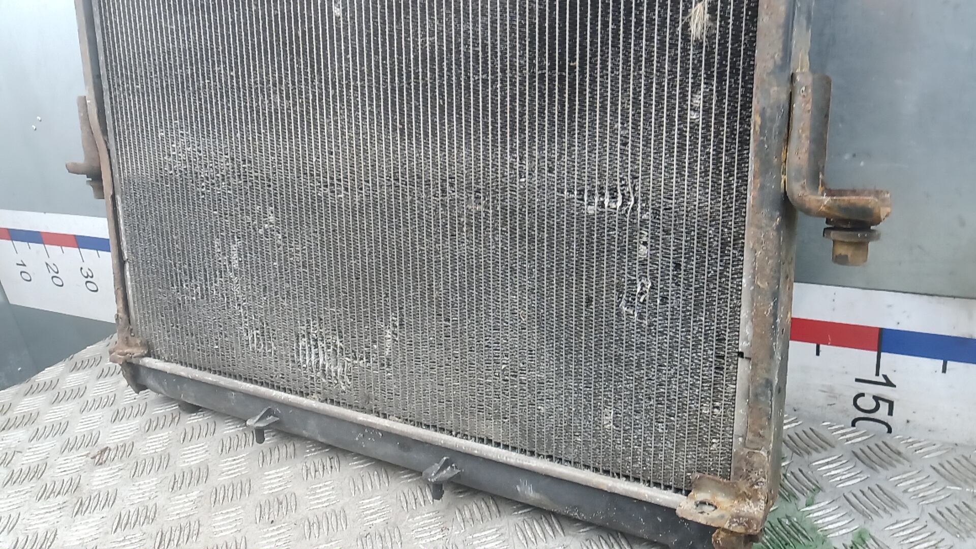 Радиатор охлаждения двигателя основной