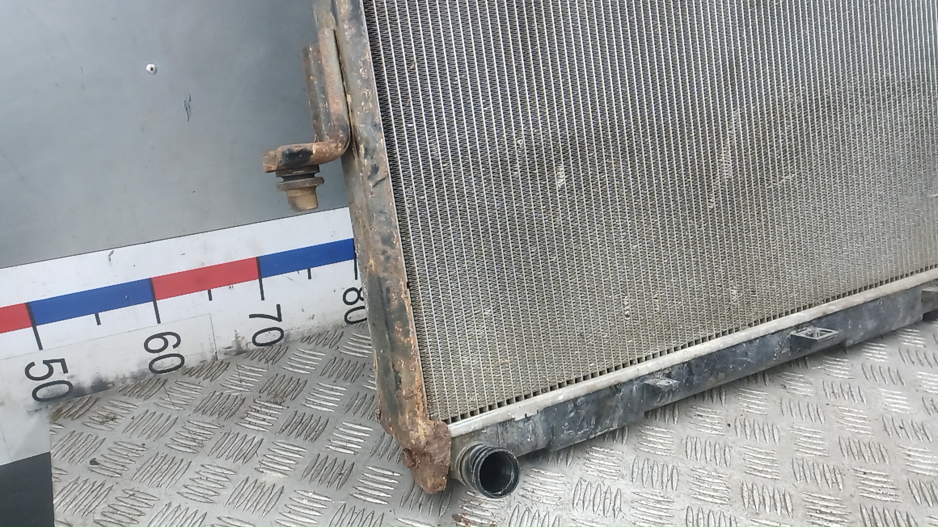 Радиатор охлаждения двигателя основной