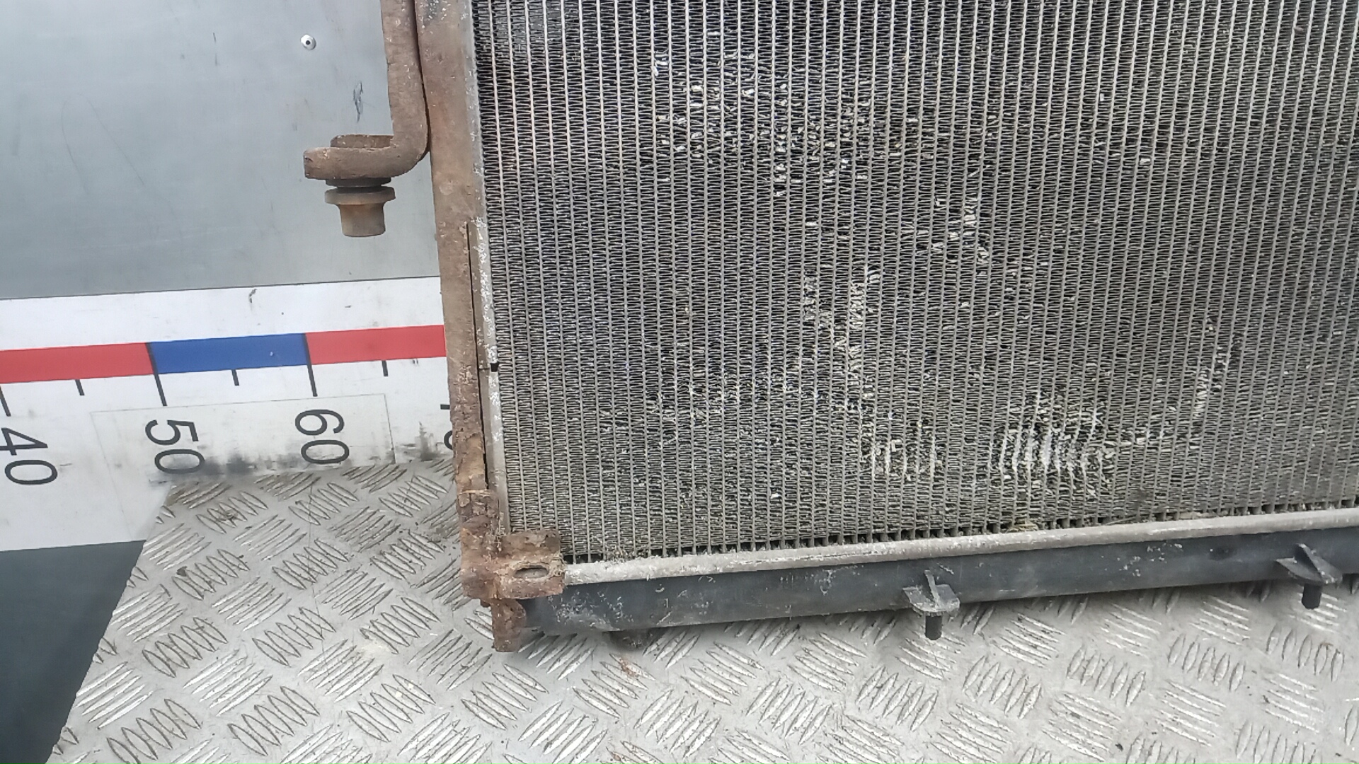 Радиатор охлаждения двигателя основной