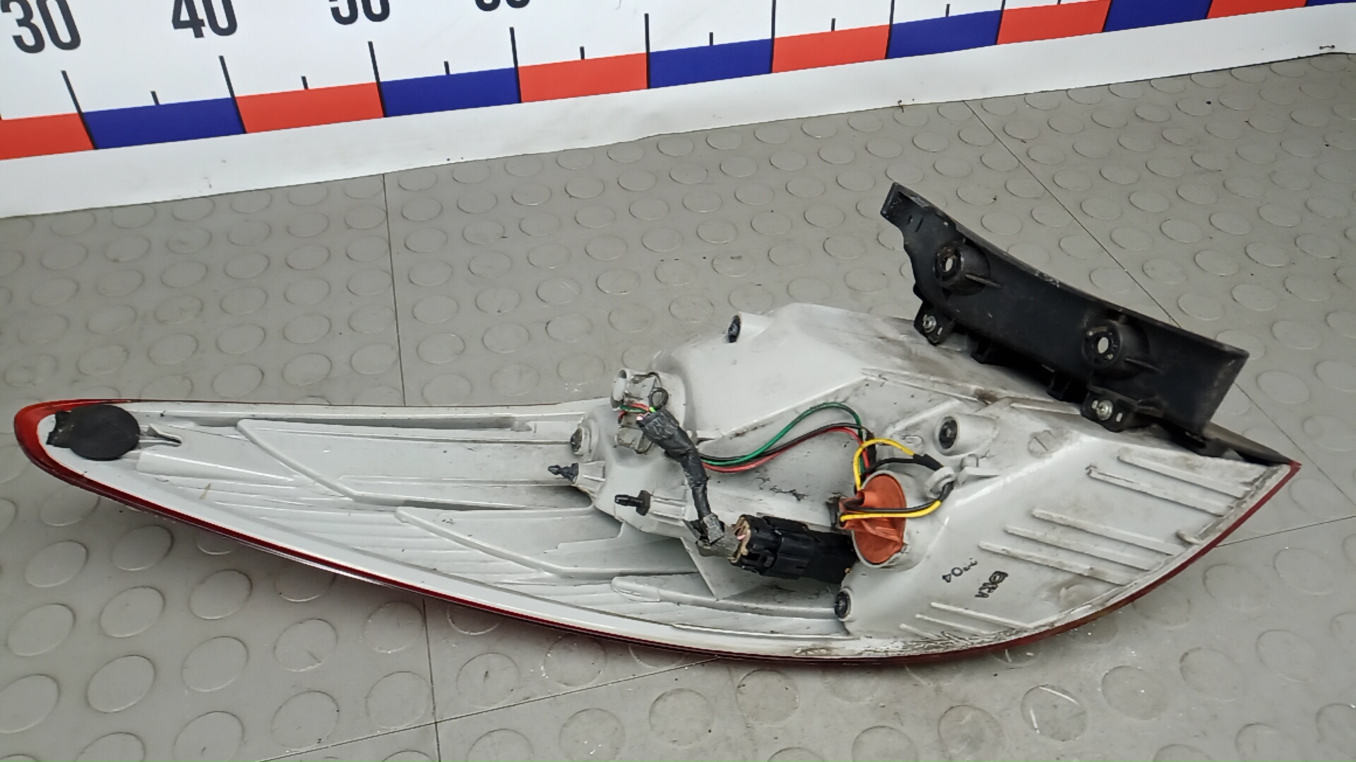 Фонарь задний правый