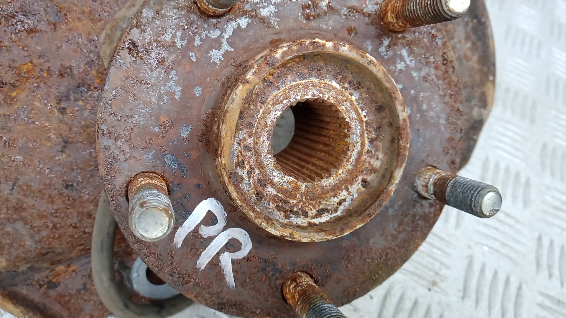 Ступица передняя