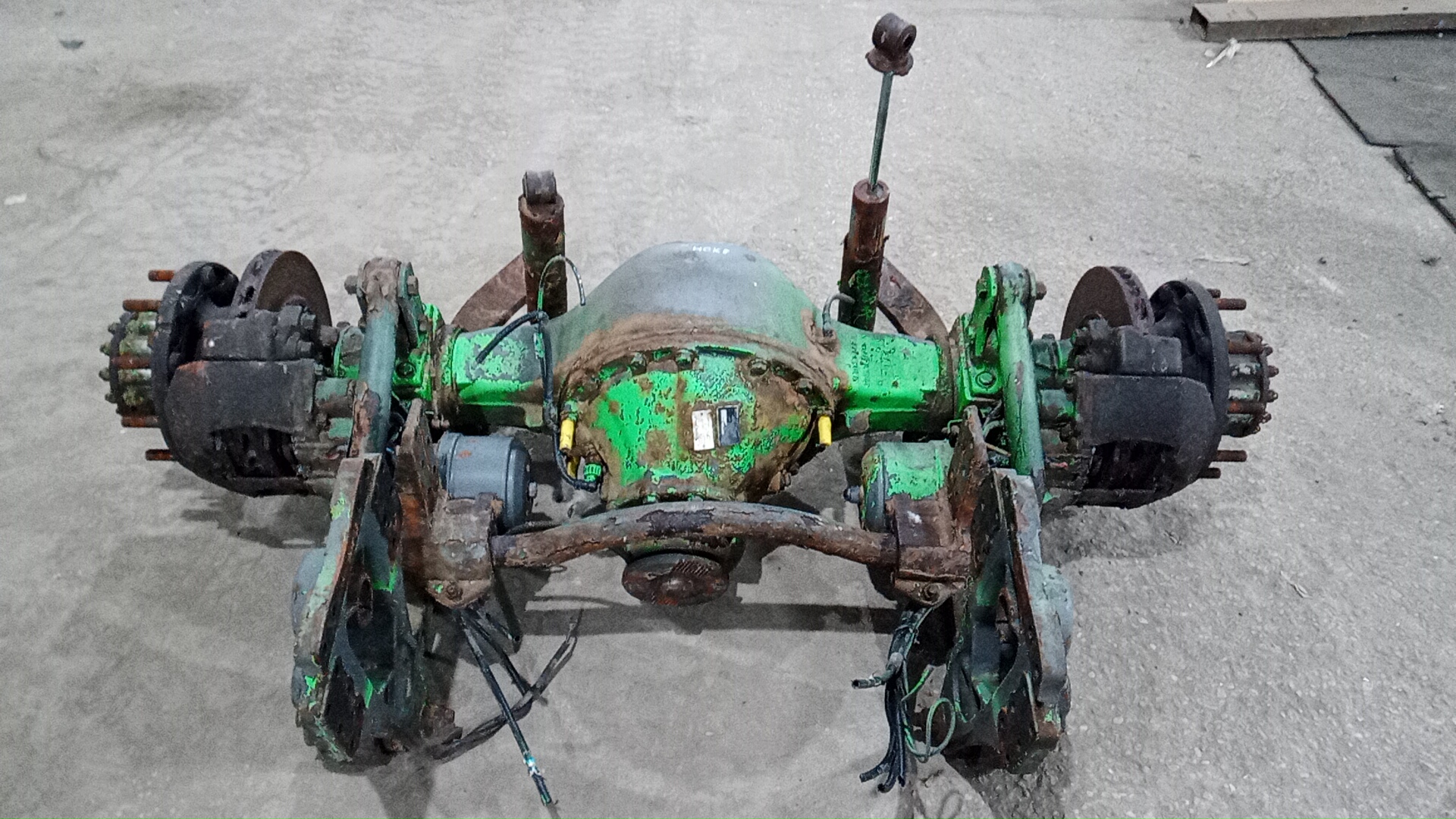 Мост задний