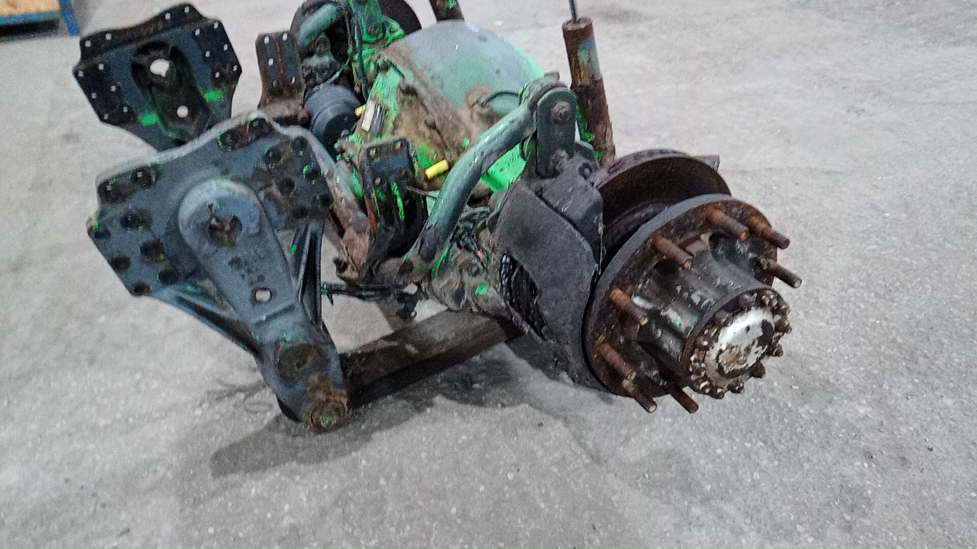 Мост задний