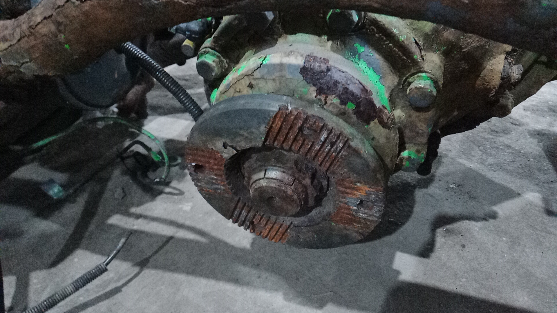 Мост задний