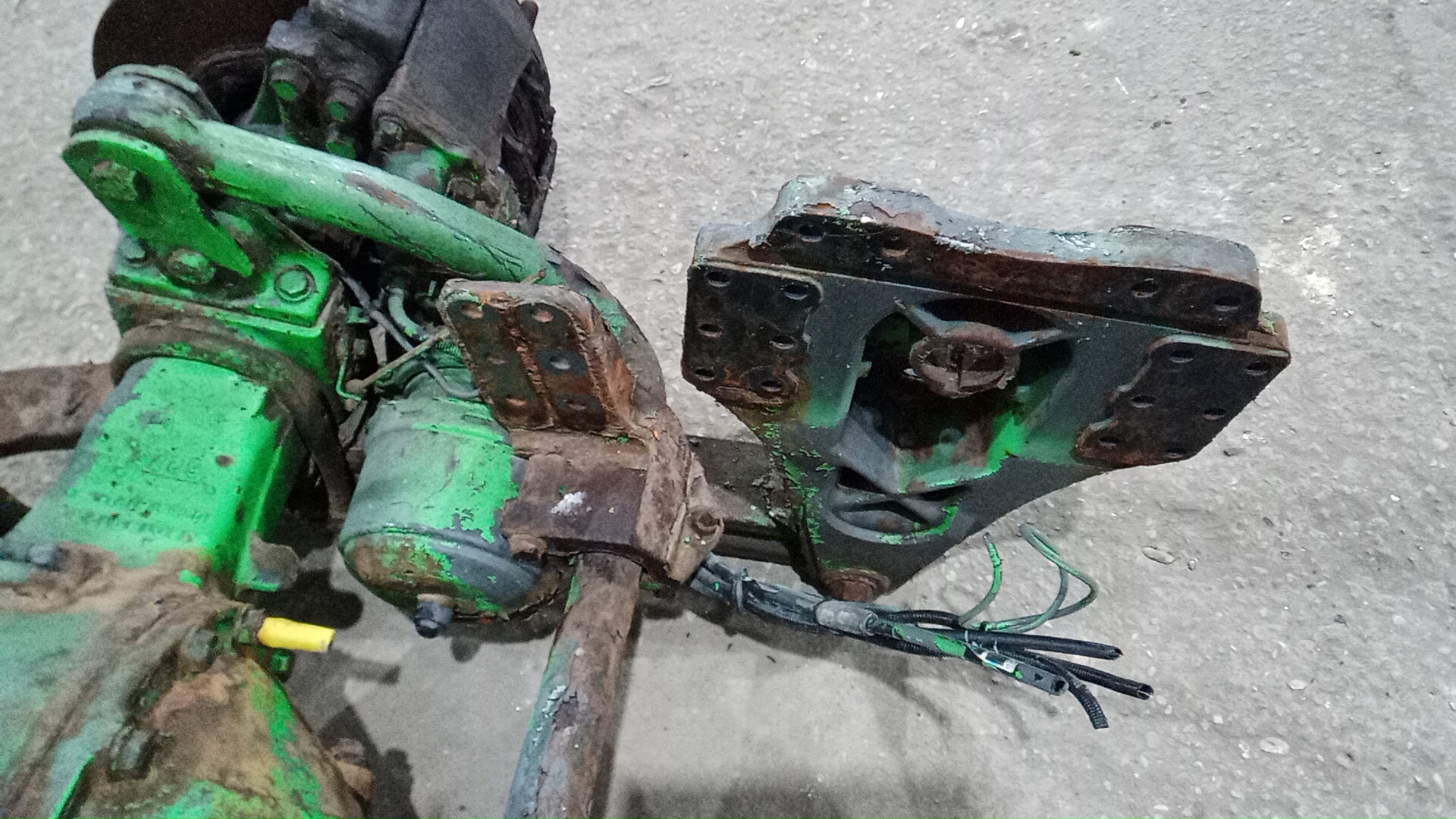 Мост задний