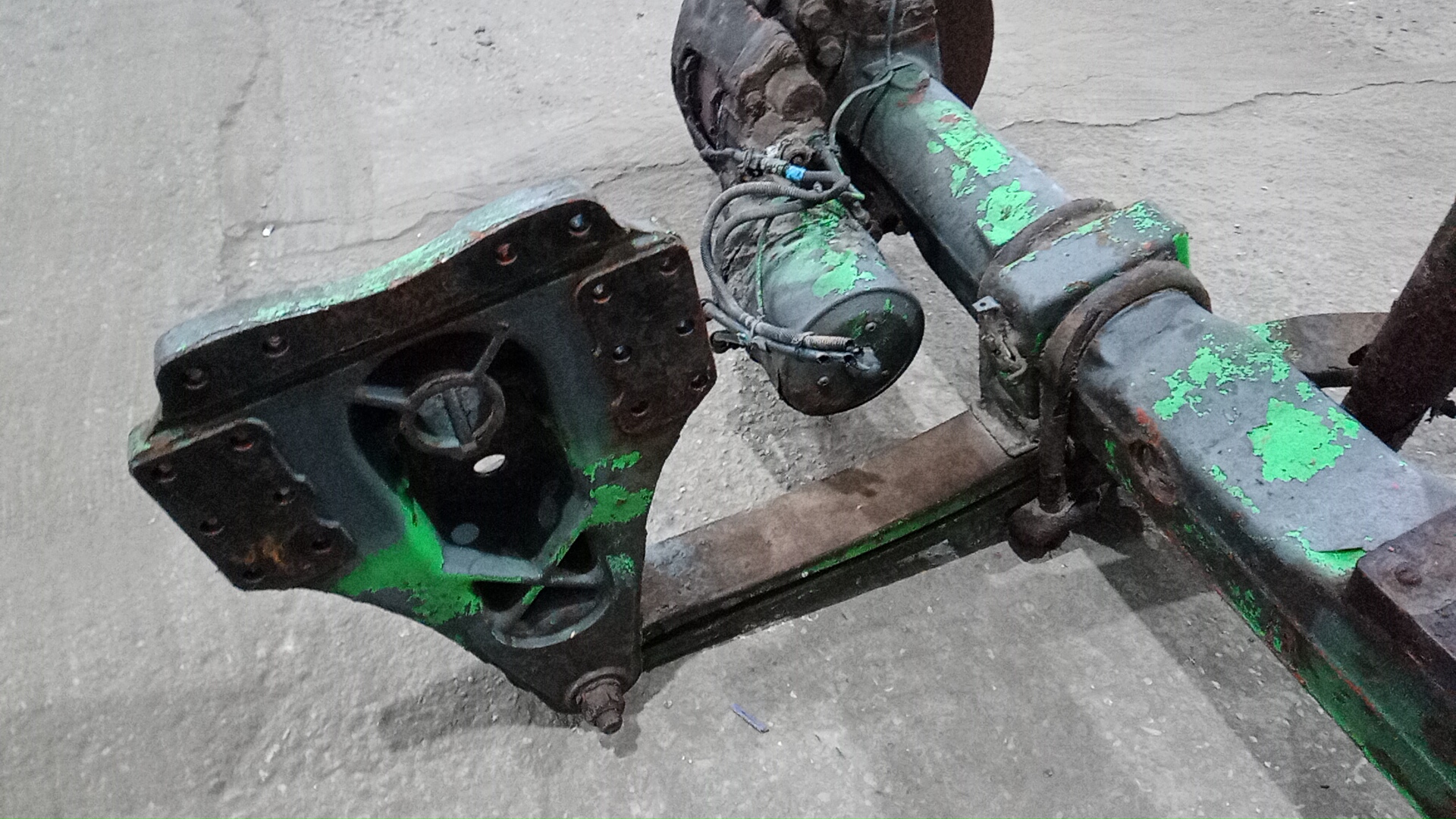 Мост задний