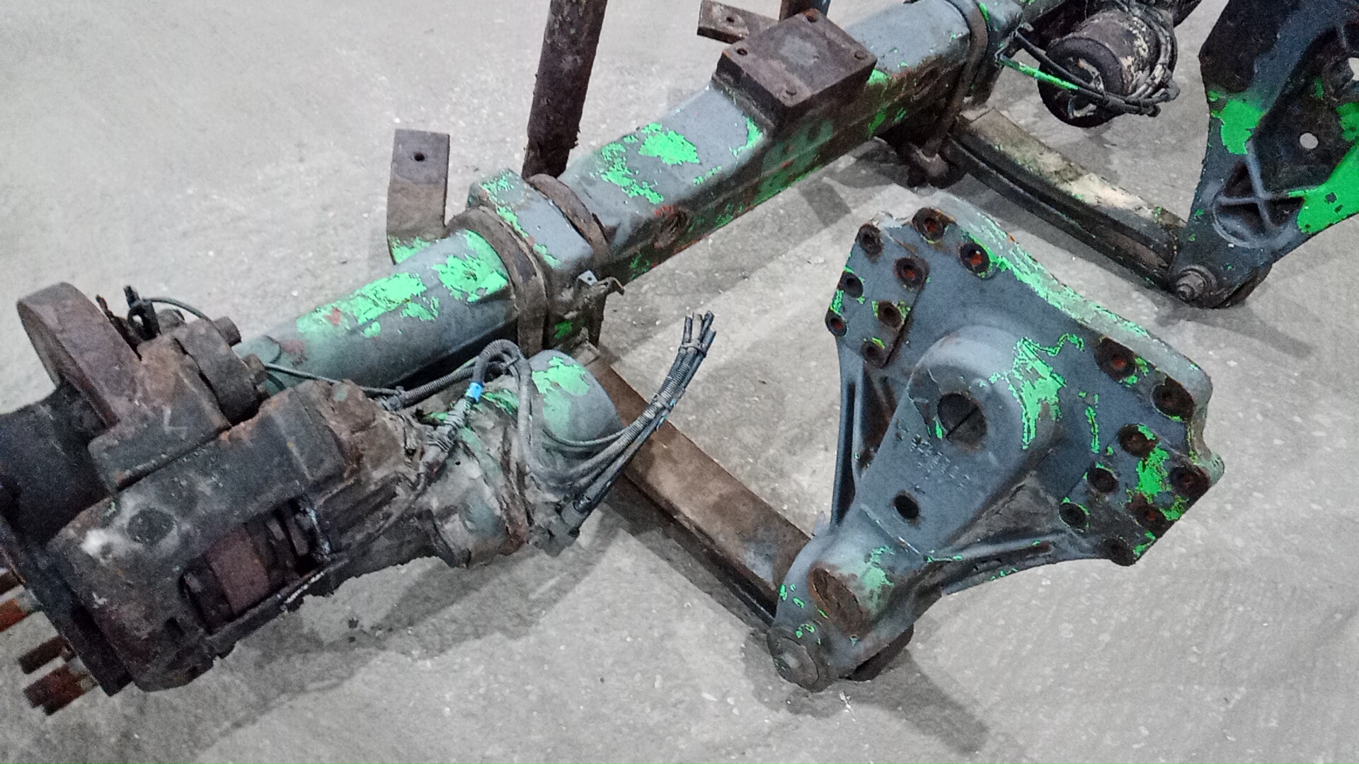 Мост задний