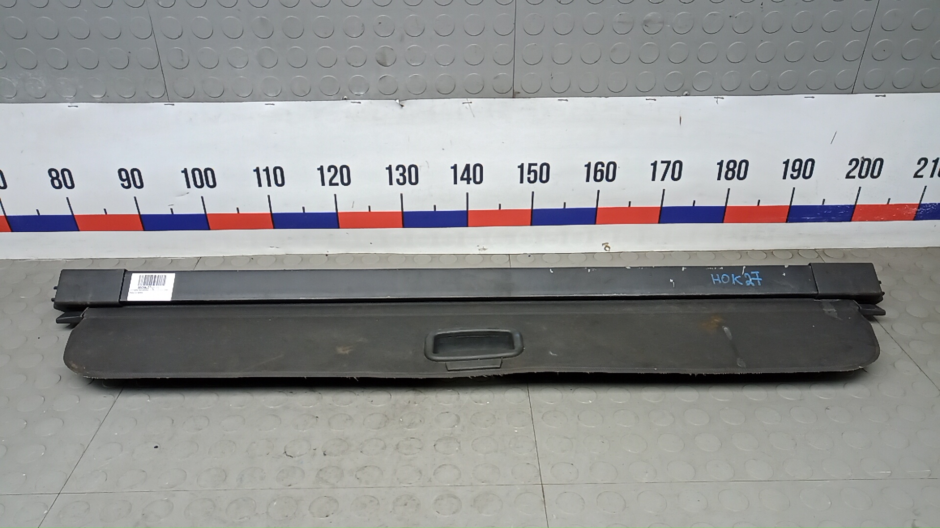 Шторка багажника