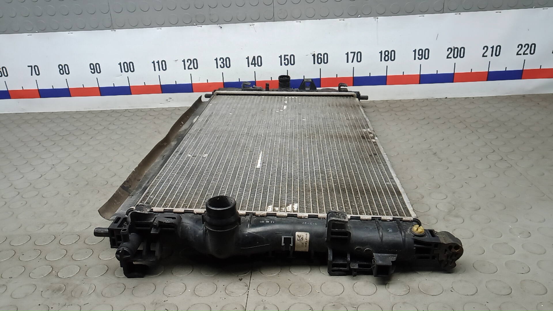 Радиатор охлаждения двигателя основной