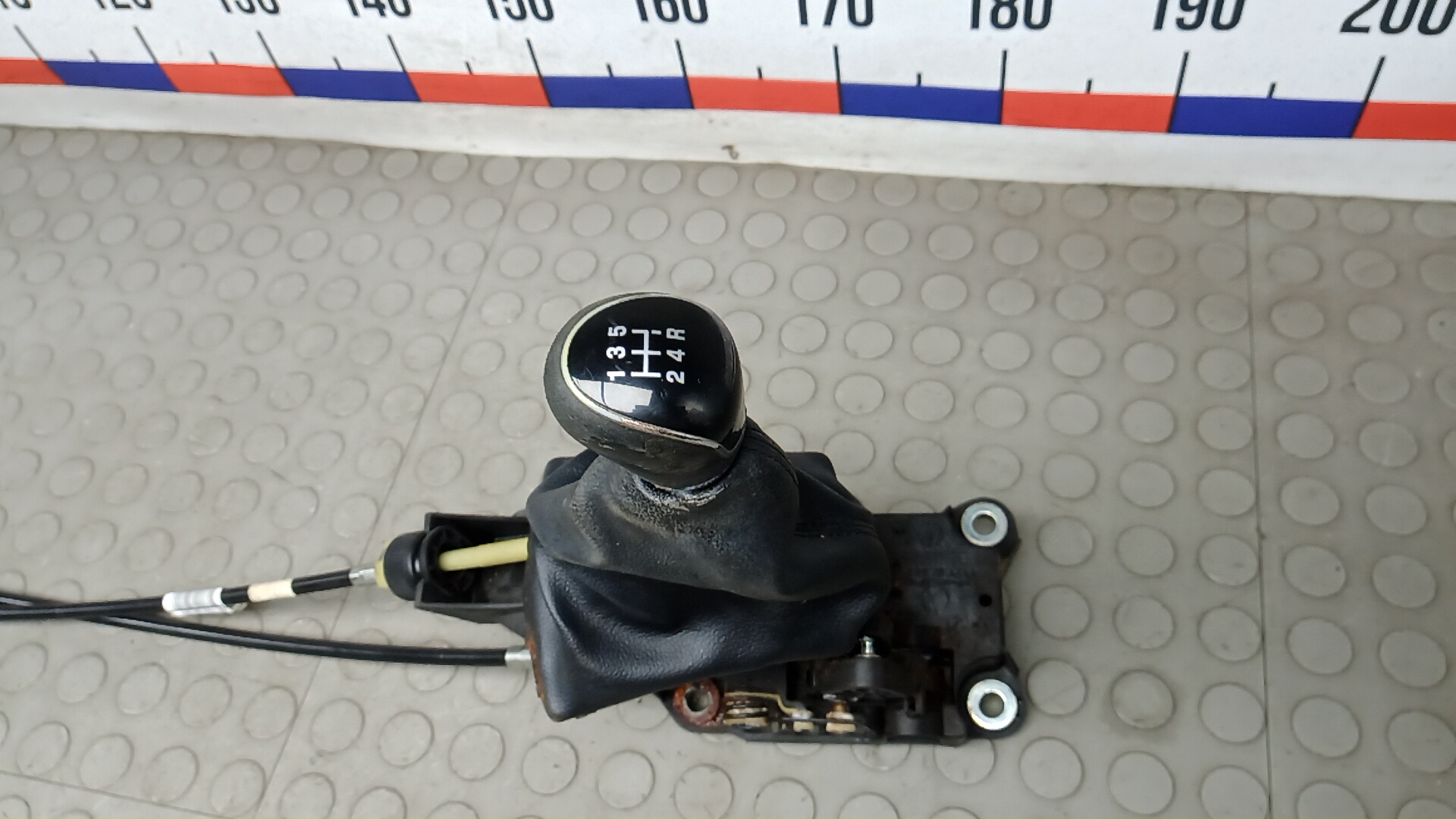 Кулиса МКПП / АКПП