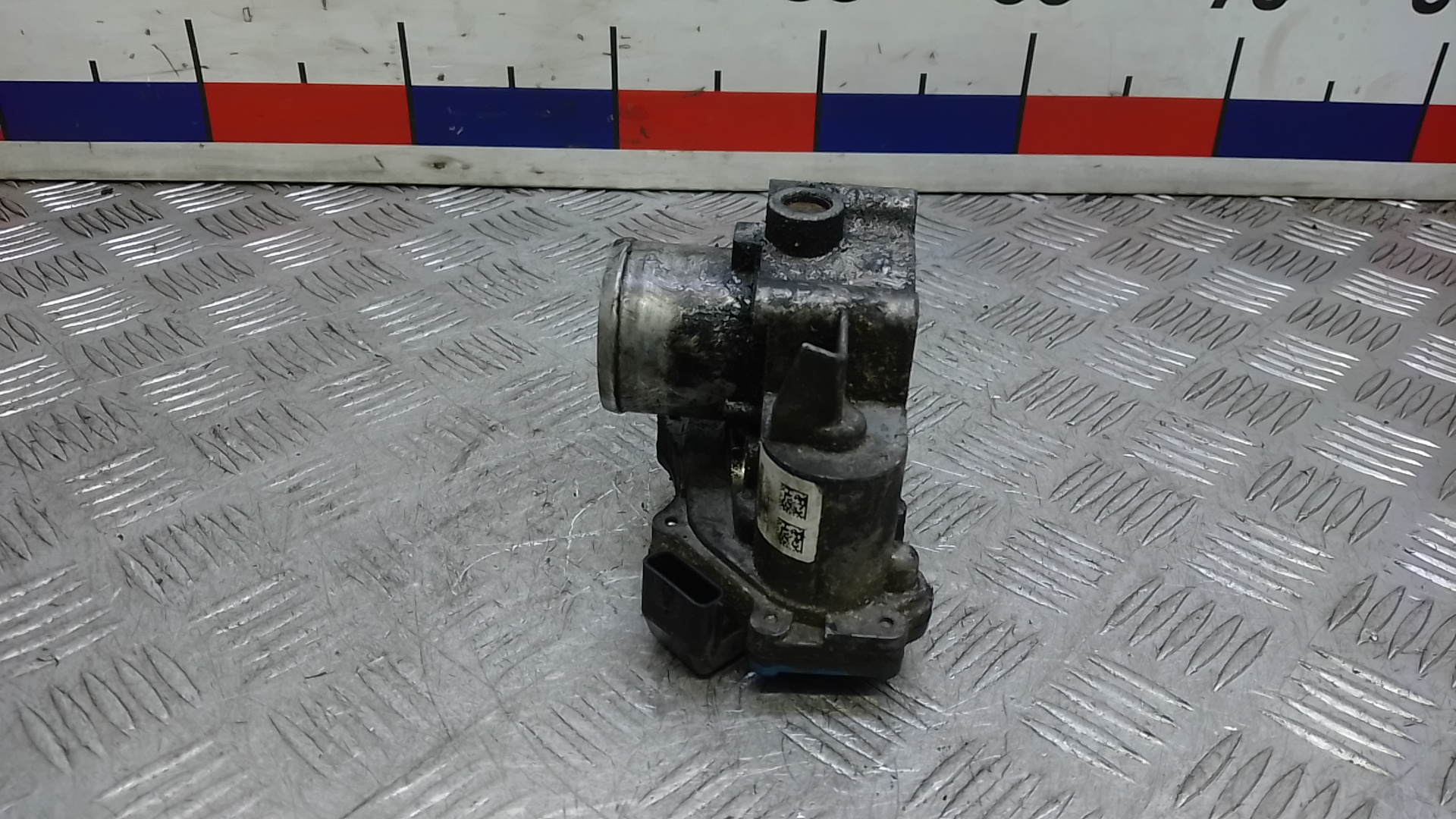 Заслонка дроссельная электрическая