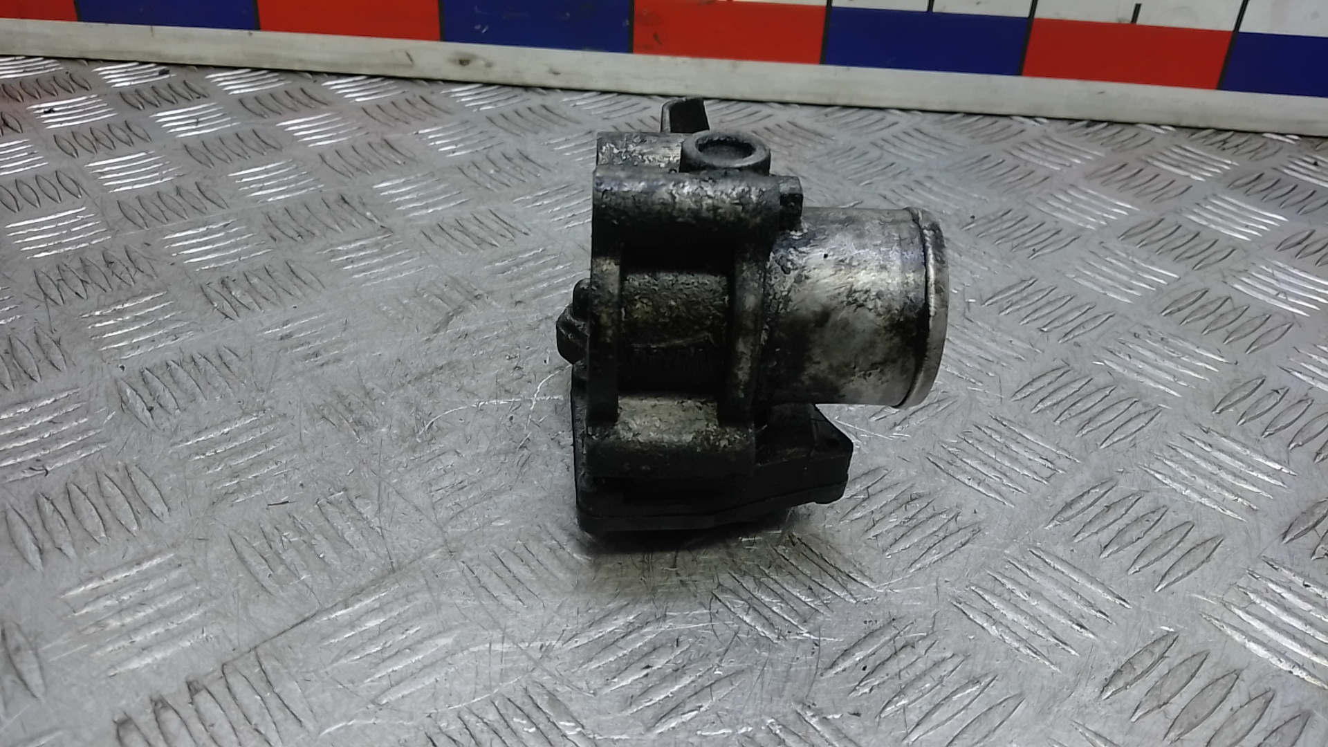 Заслонка дроссельная электрическая