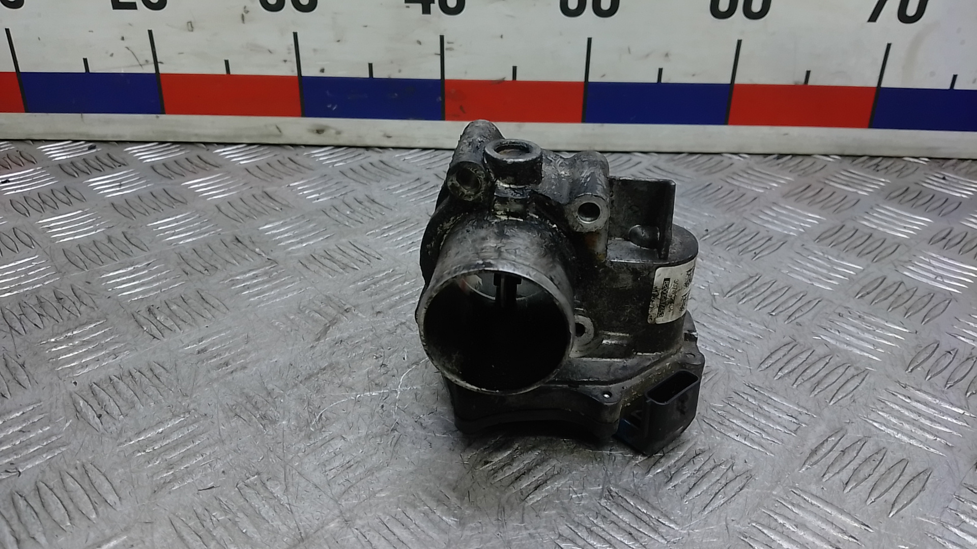 Заслонка дроссельная электрическая