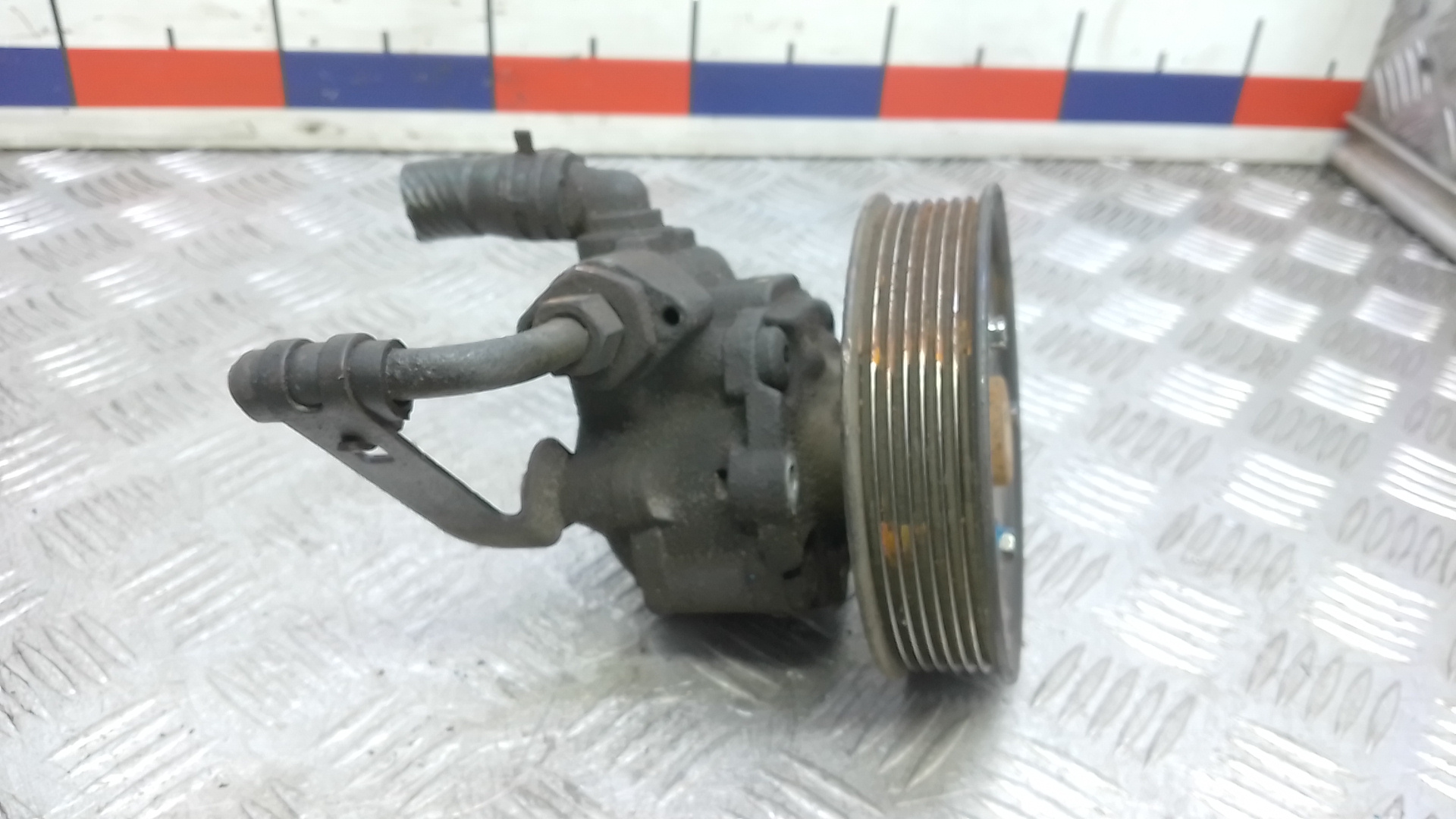 Насос ГУР (гидроусилитель руля)