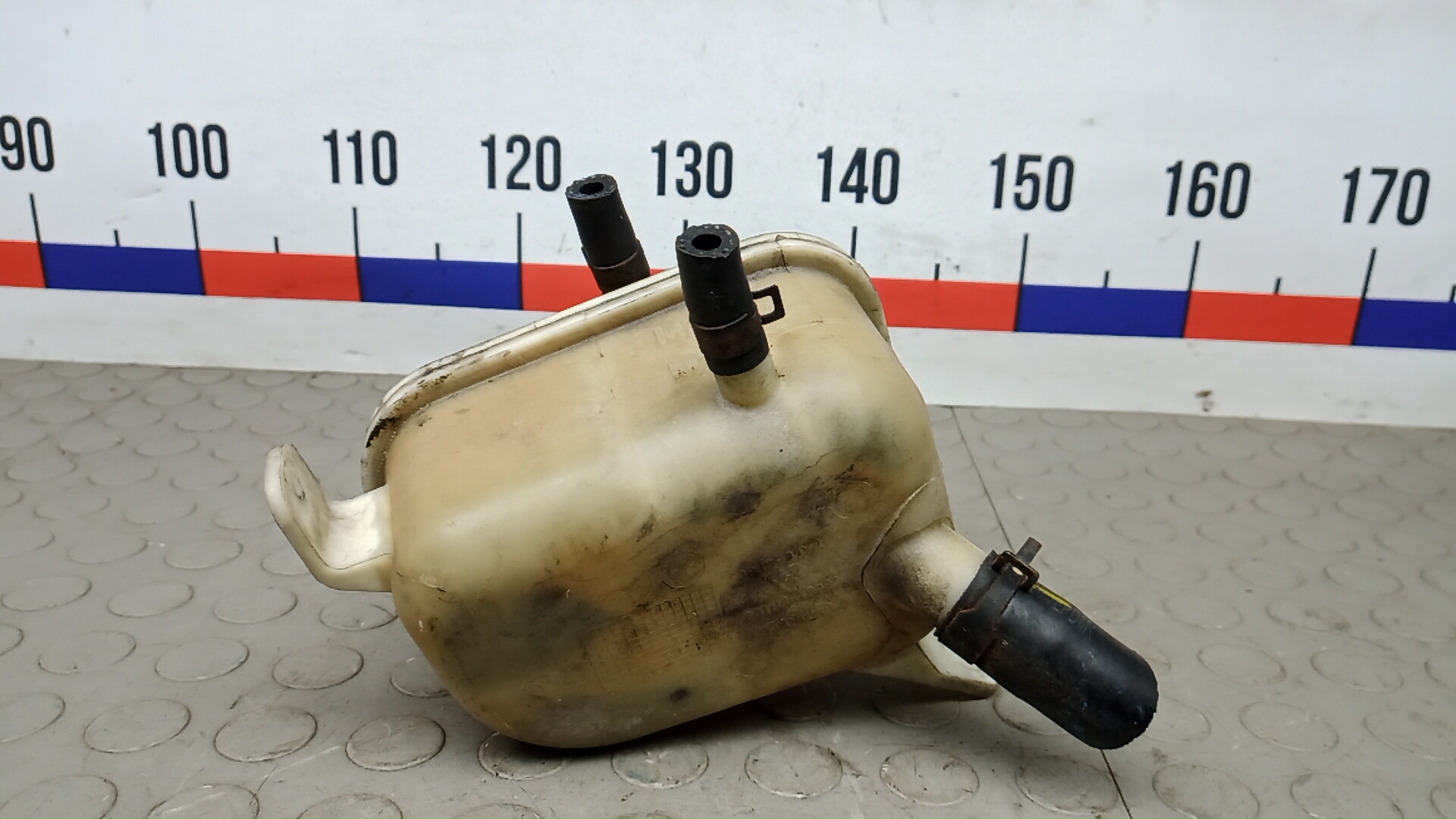 Бачок расширительный