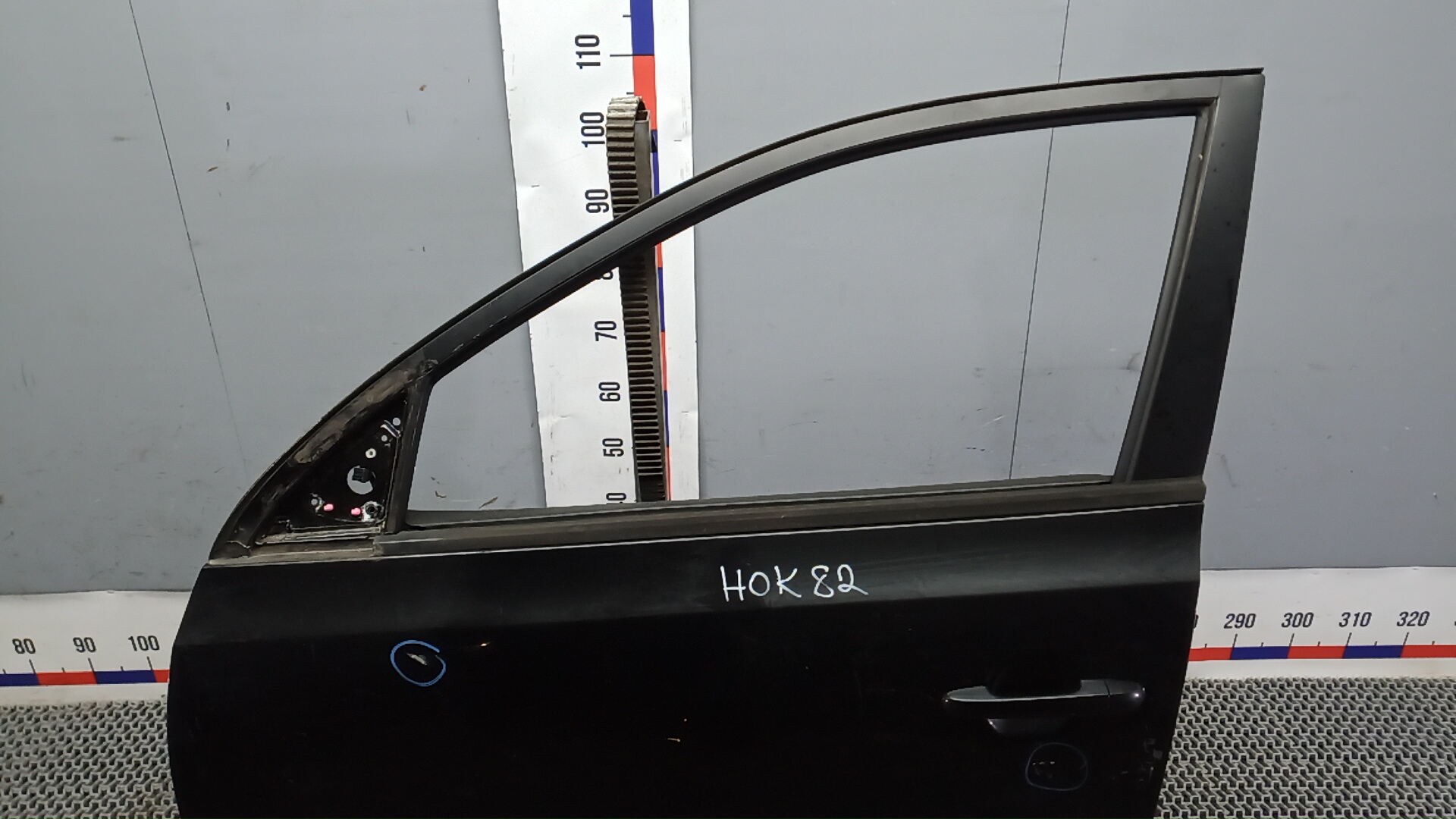 Дверь передняя левая